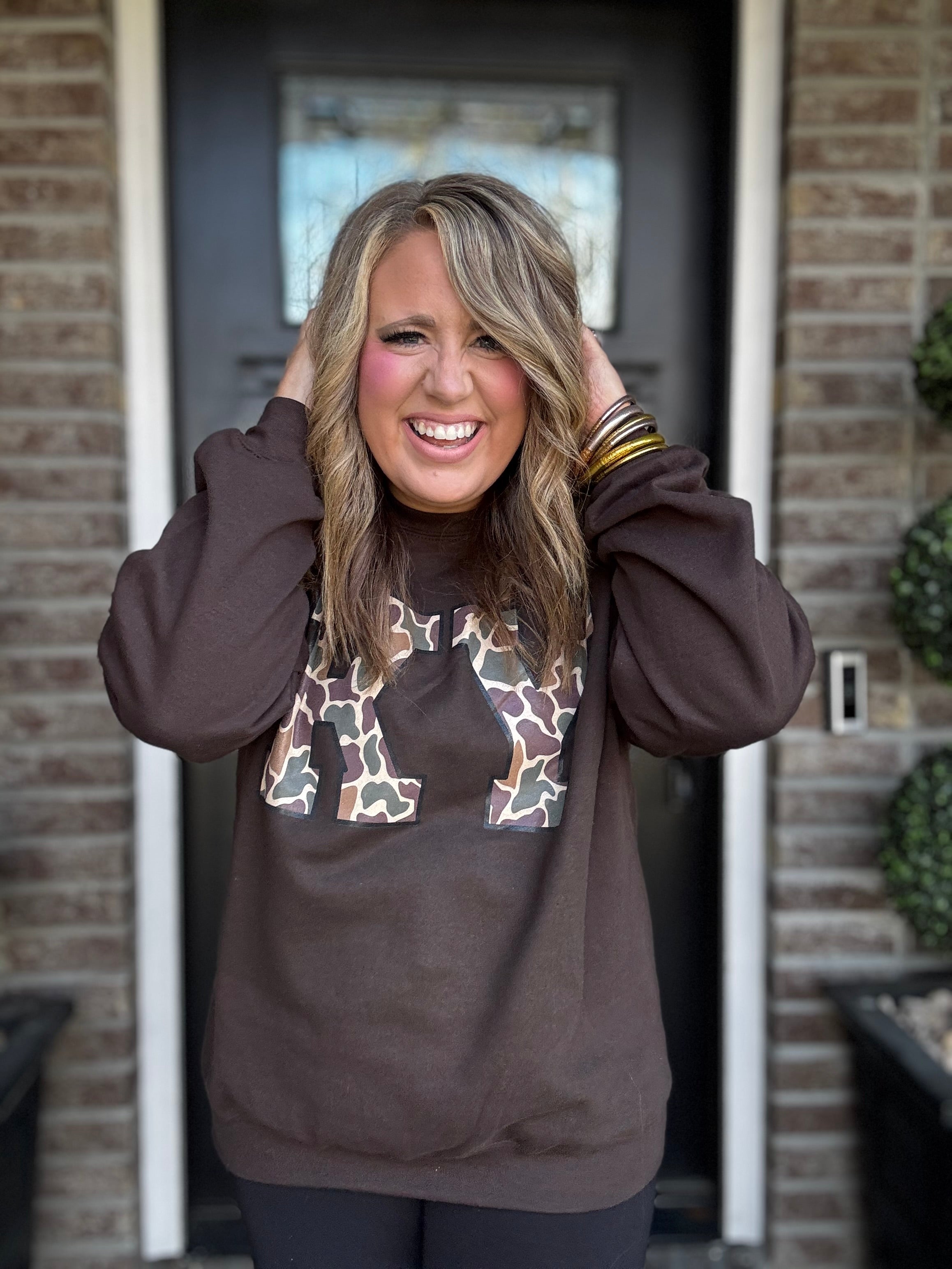 CHOCOLATE KY SWEATSHIRT S1