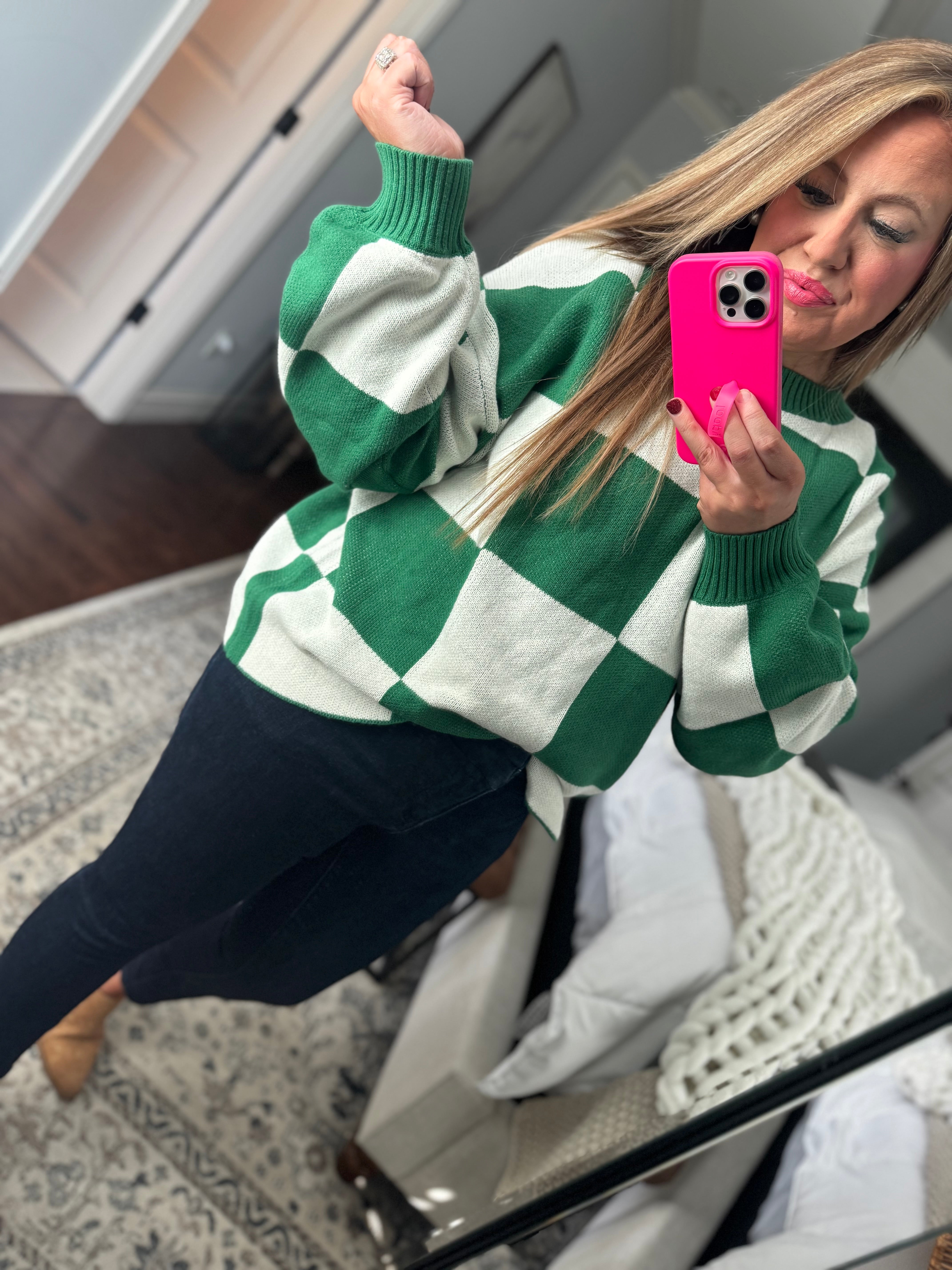 WHITE/GREEN PLAID SWEATER