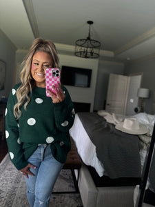 CURVY HUNTER GREEN SWEATER