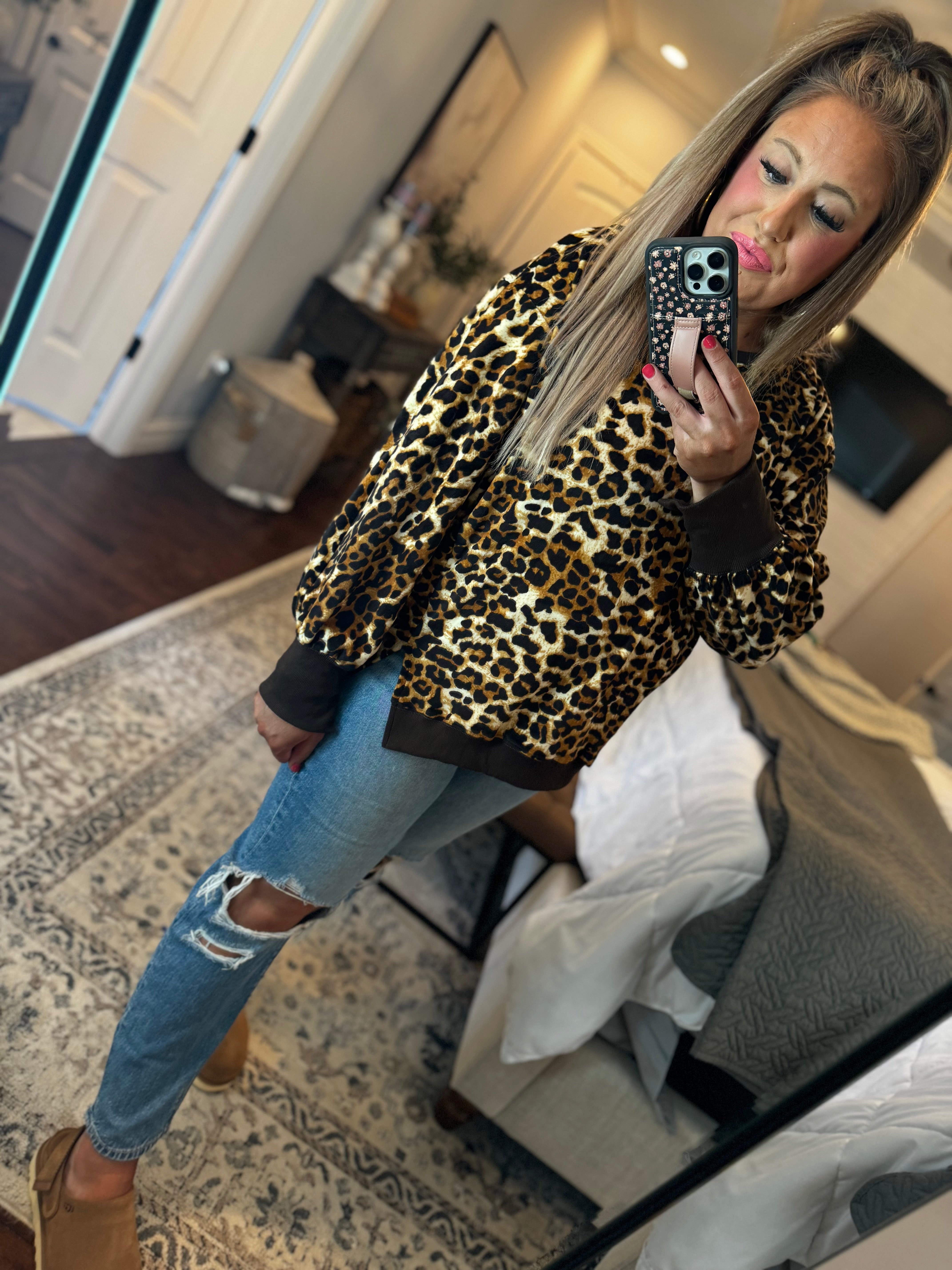 LEOPARD SOFT SWEATSHIRT-T10