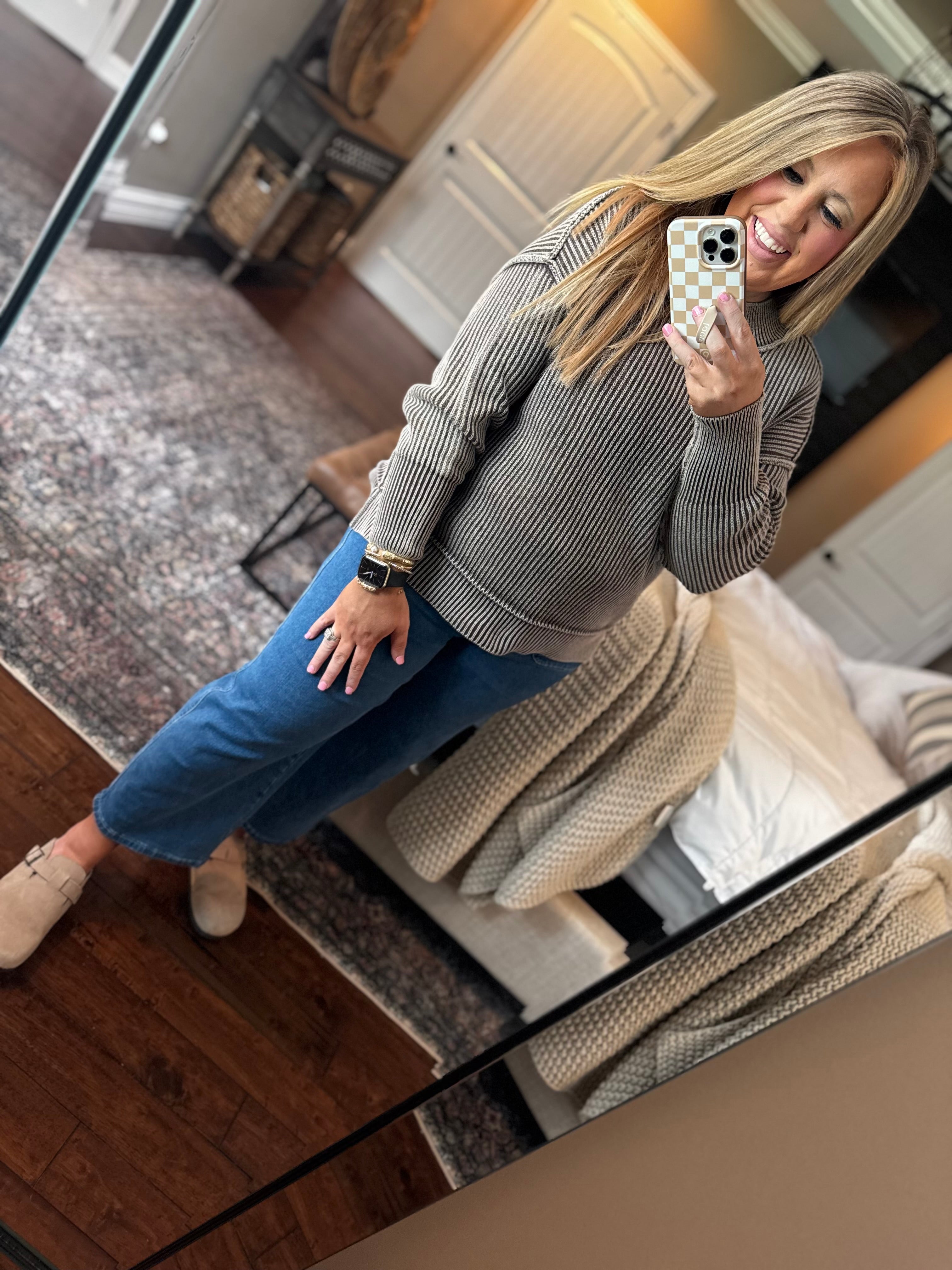 BROWN SWEATER L10