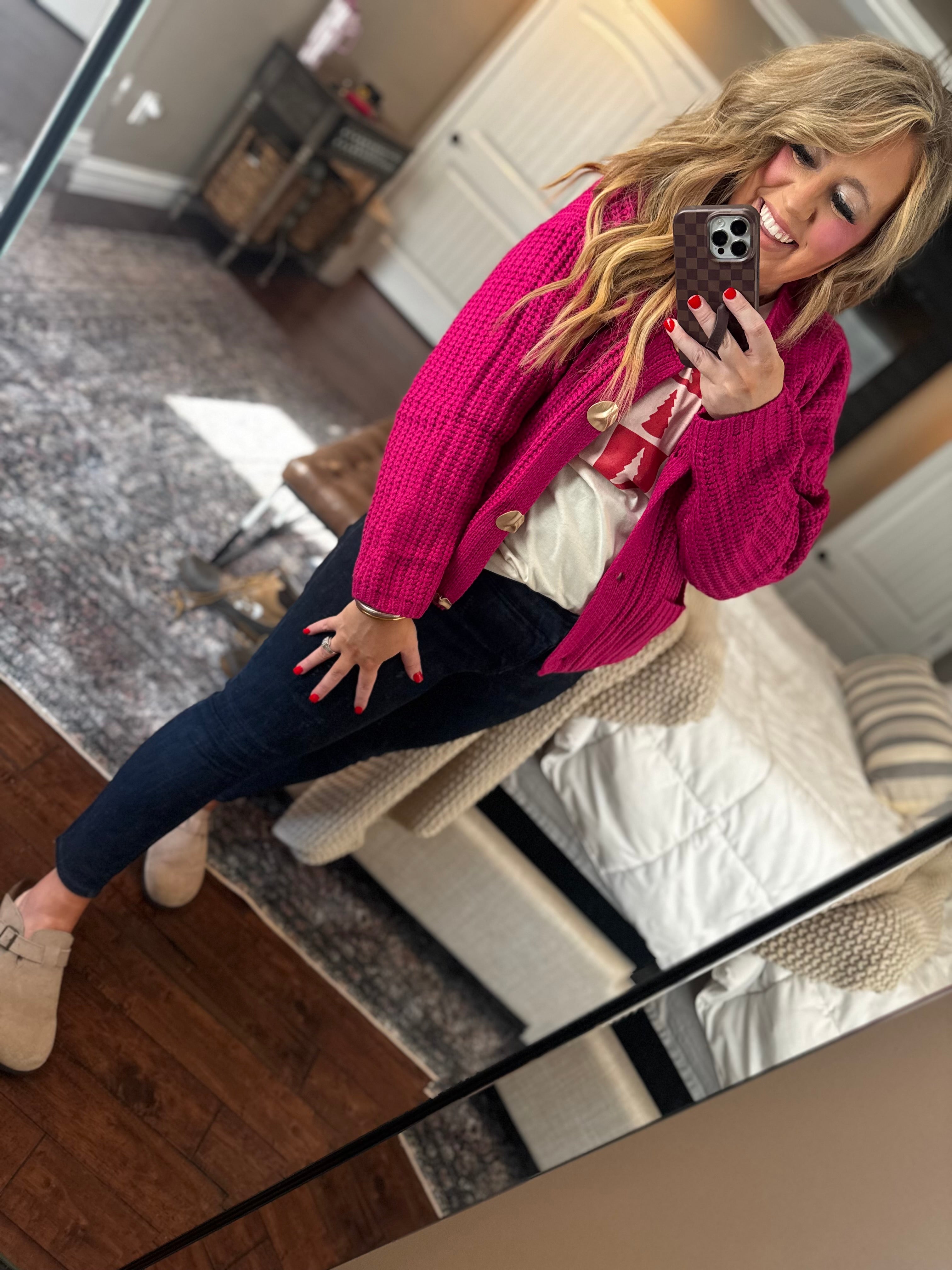 GOLD BUTTON FUCHSIA CARDIGAN R 30