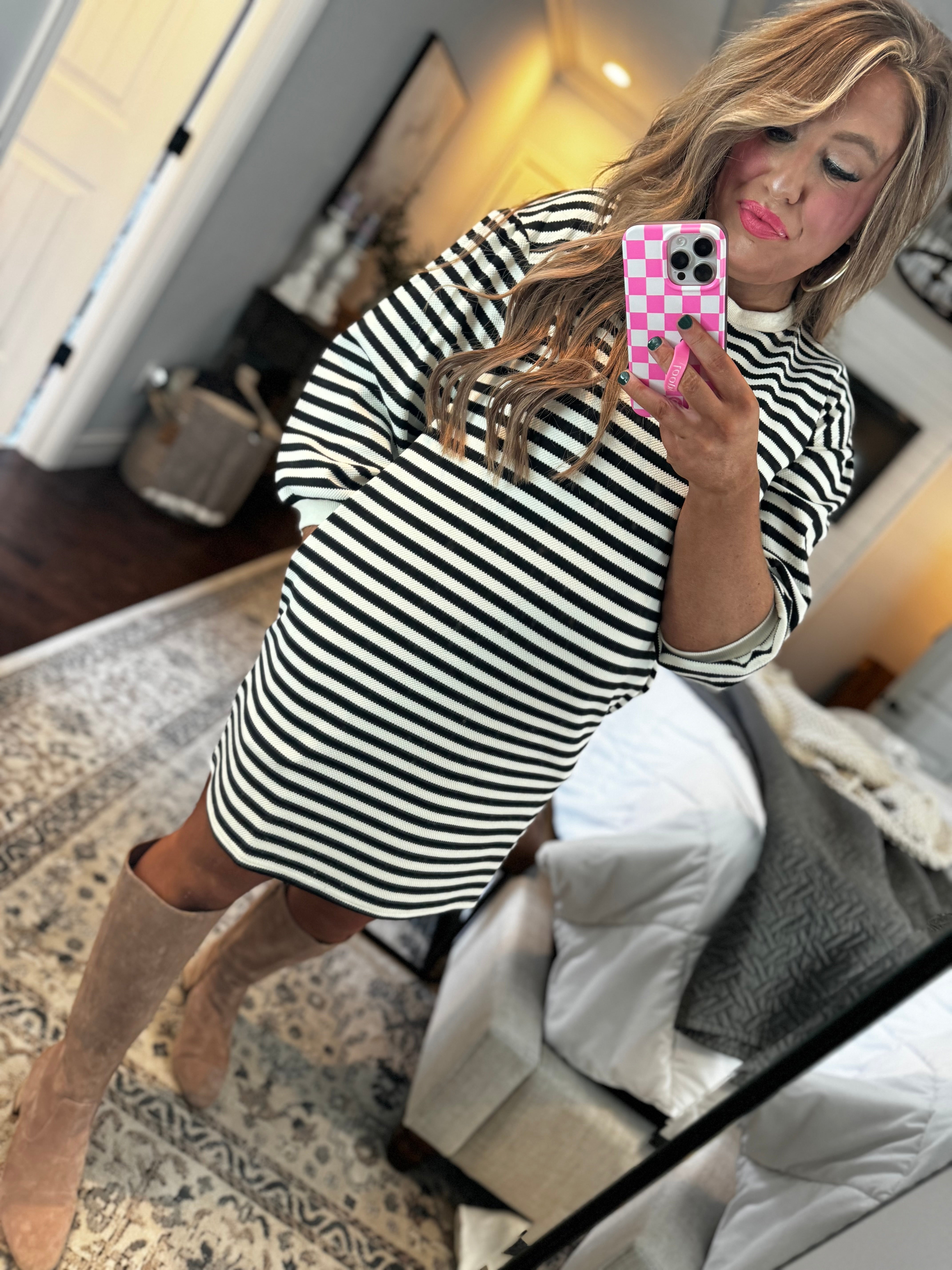 BLACK/IVORY TUNIC DRESS- 29O