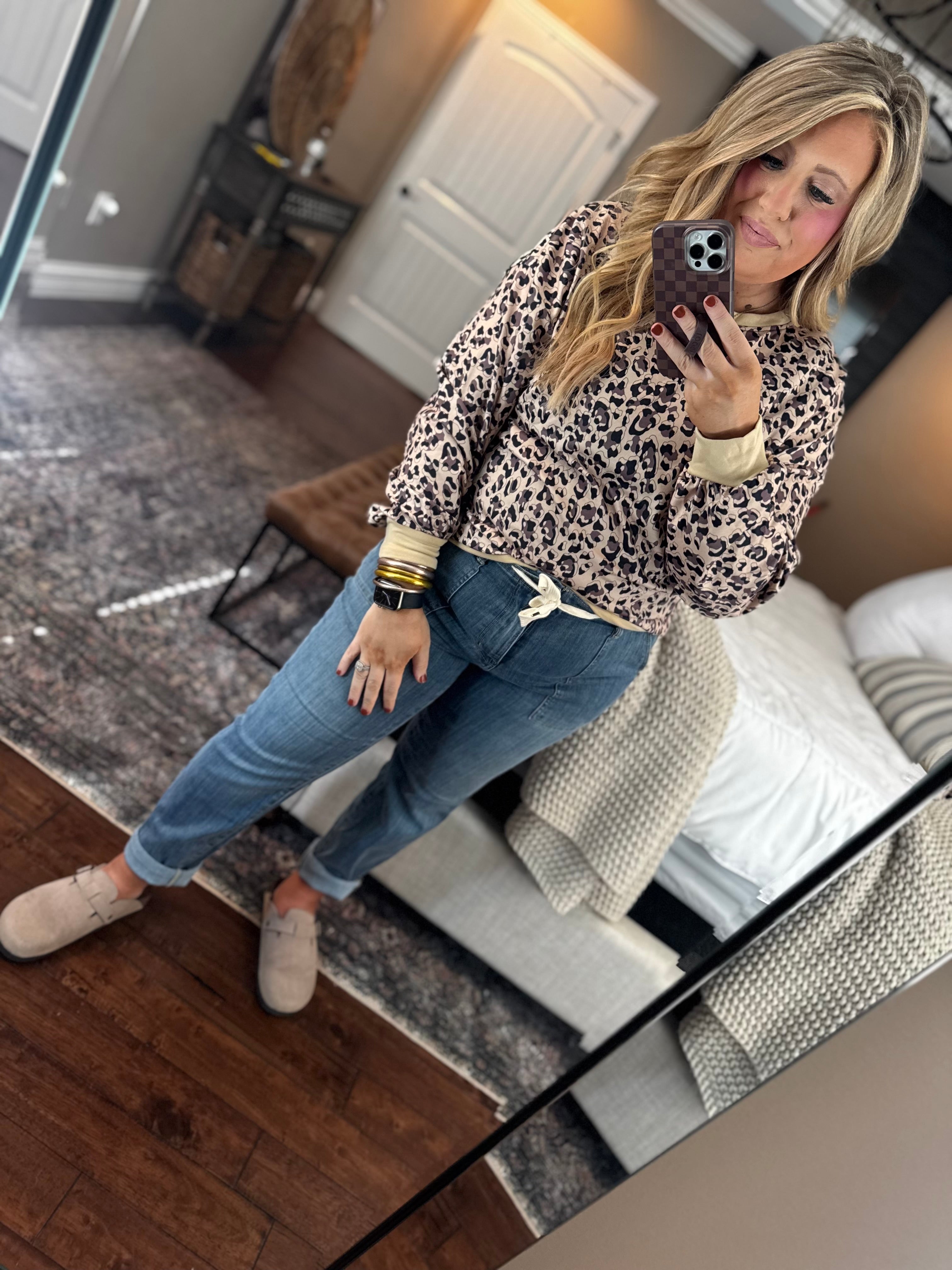 PARCHMENT LEOPARD PRINT TOP M17