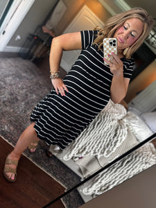 BLACK WHITE STRIPE DRESS*