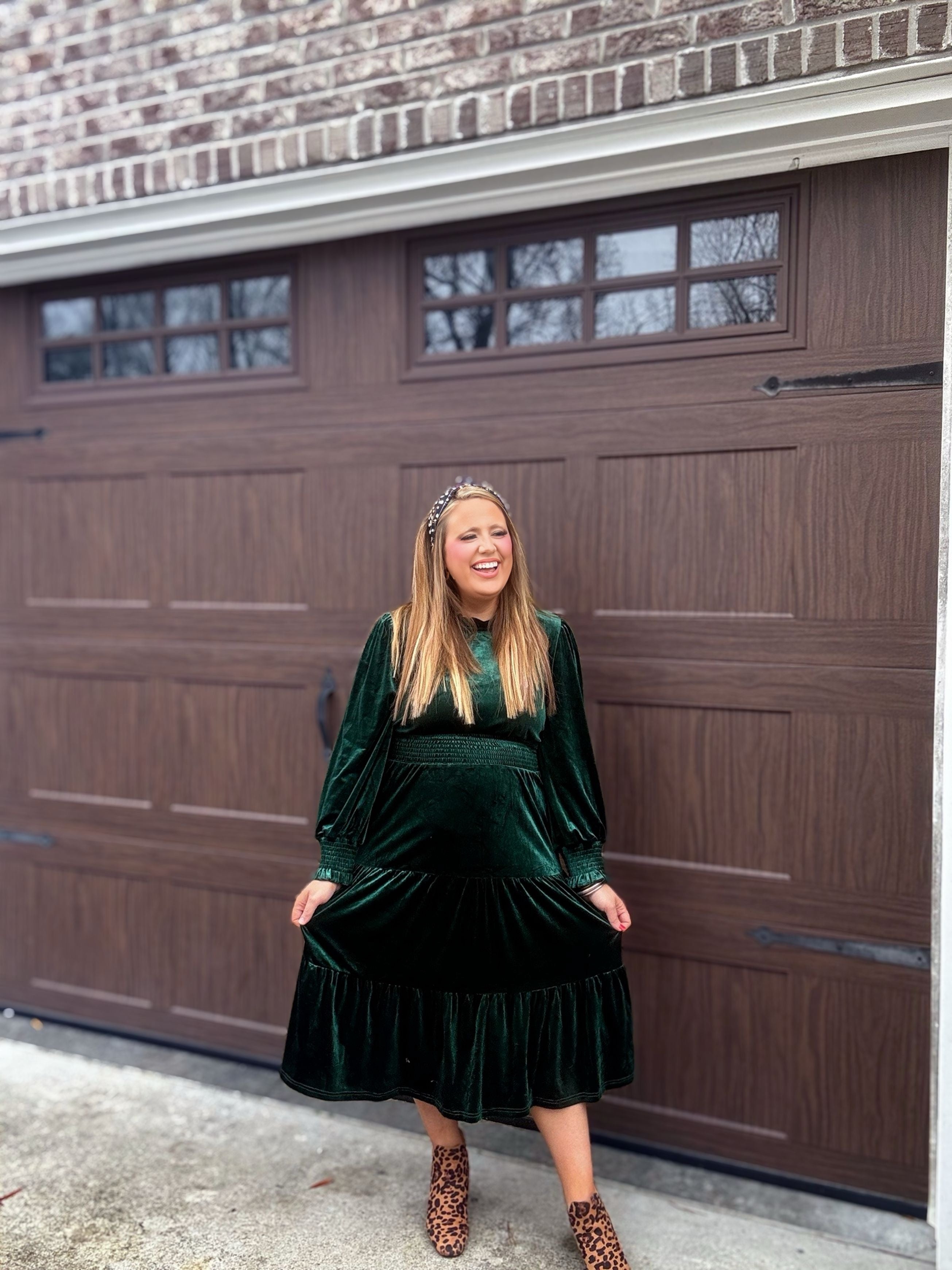 DOORBUSTER HUNTER GREEN VELVET DRESS S17