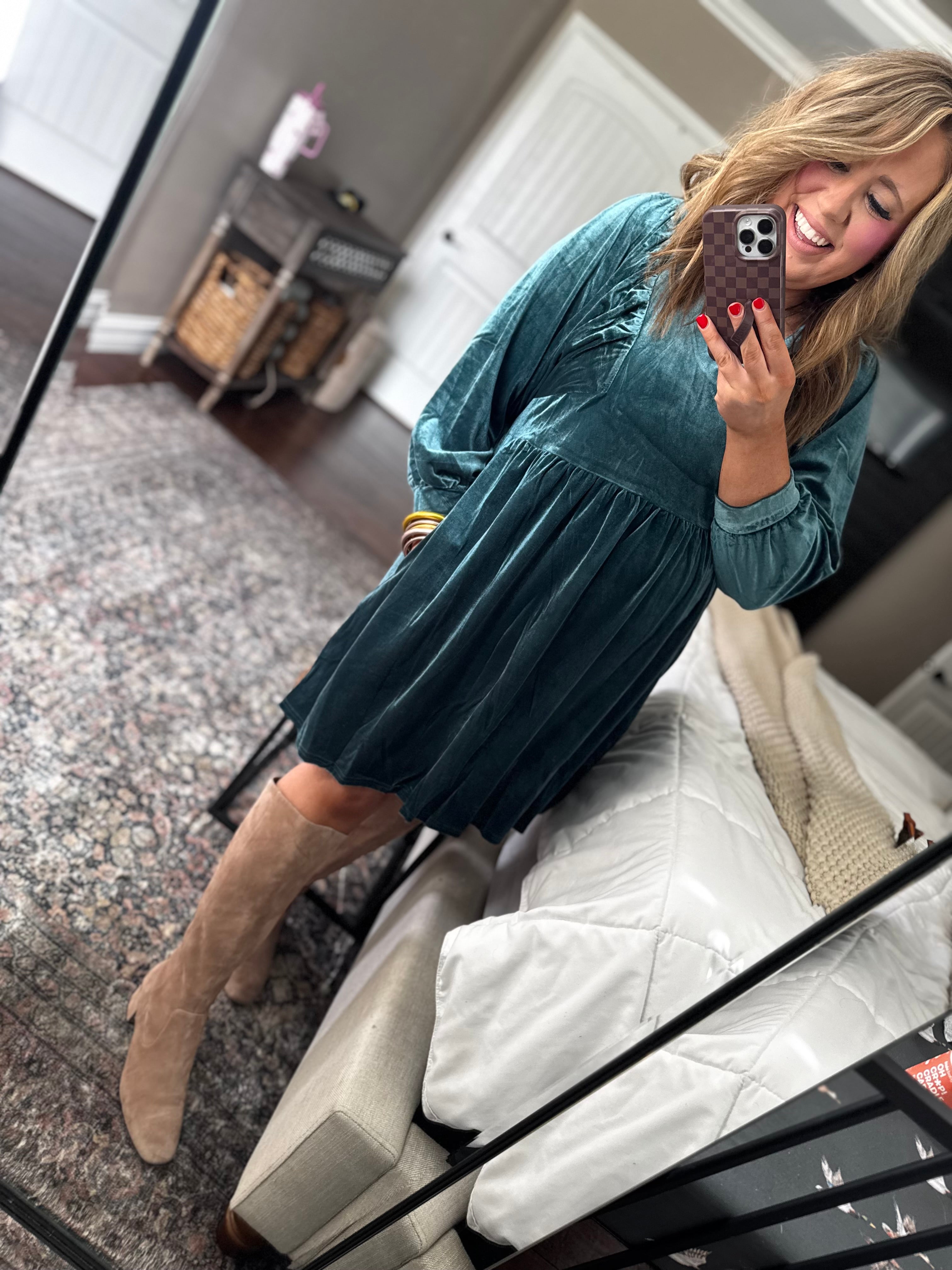 DOORBUSTER EASEL TEAL GREEN V-NECK DRESS S23