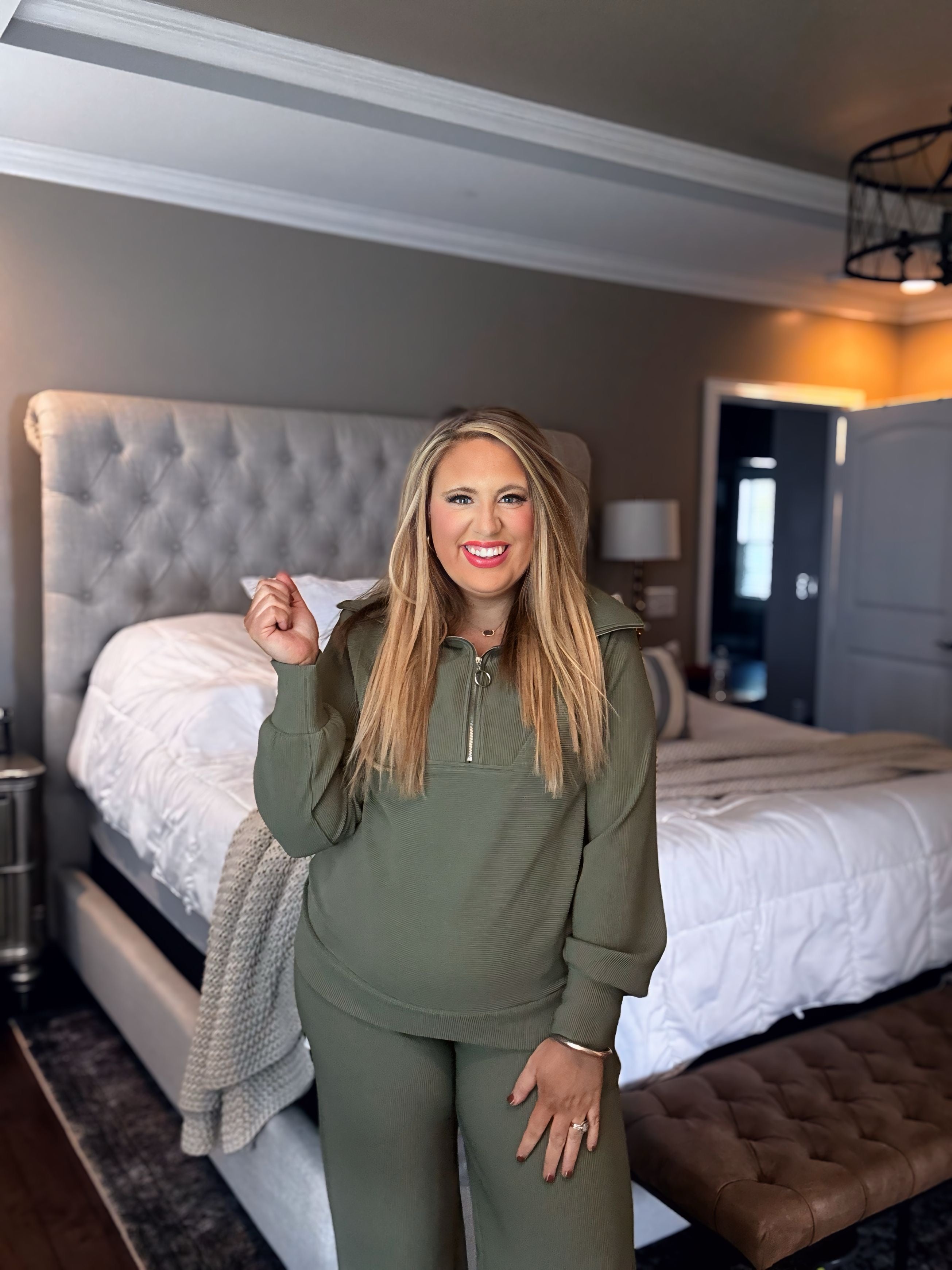 OLIVE HALF ZIP SET N9