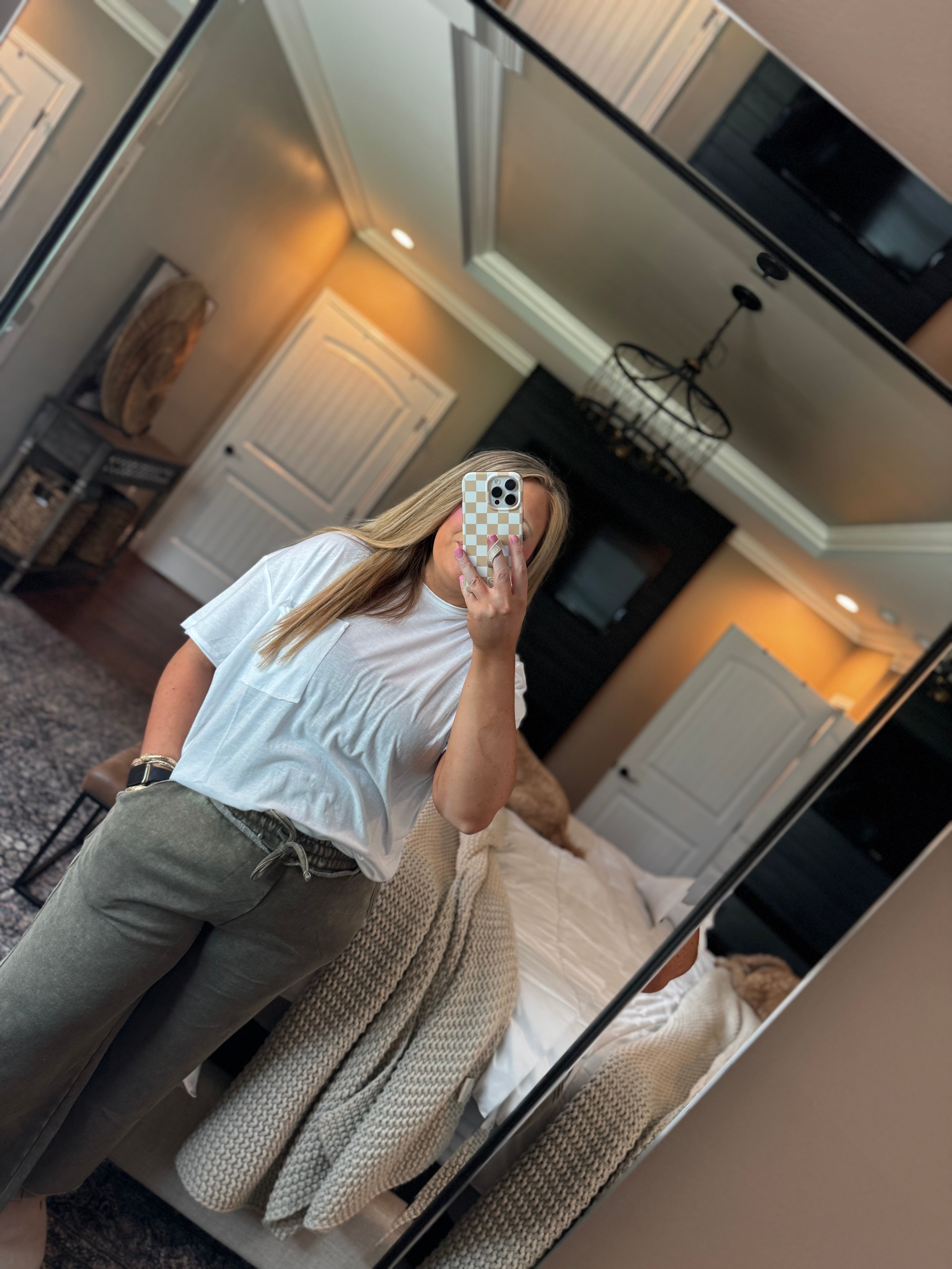 WHITE T-SHIRT L10