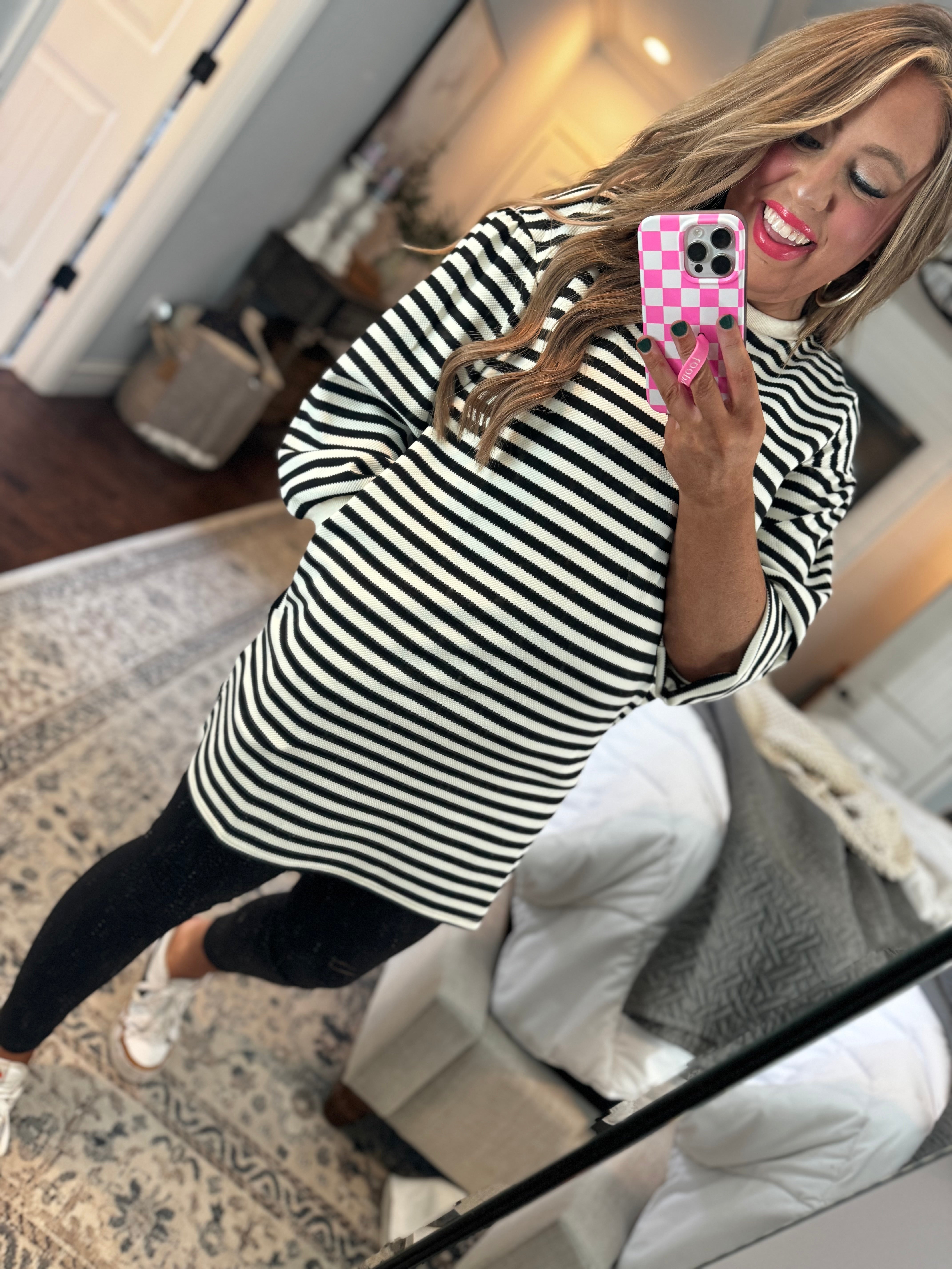 BLACK/IVORY TUNIC DRESS- 29O