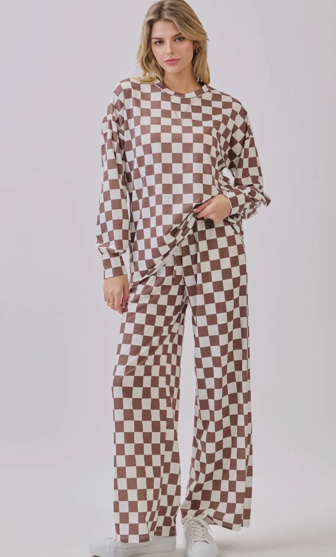 BROWN CHECKERED SET N13