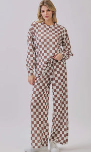 BROWN CHECKERED SET N13