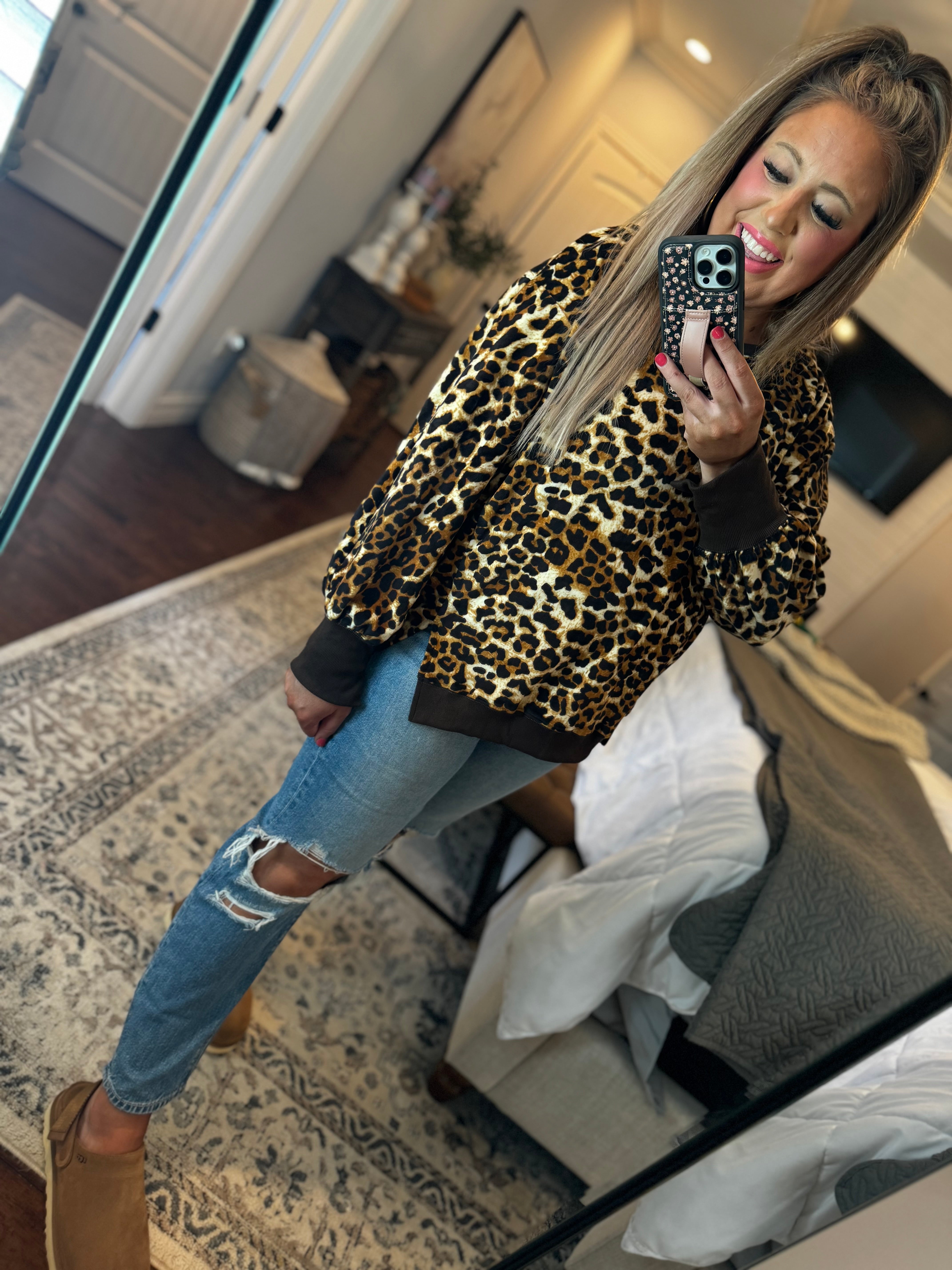 LEOPARD SOFT SWEATSHIRT-T10