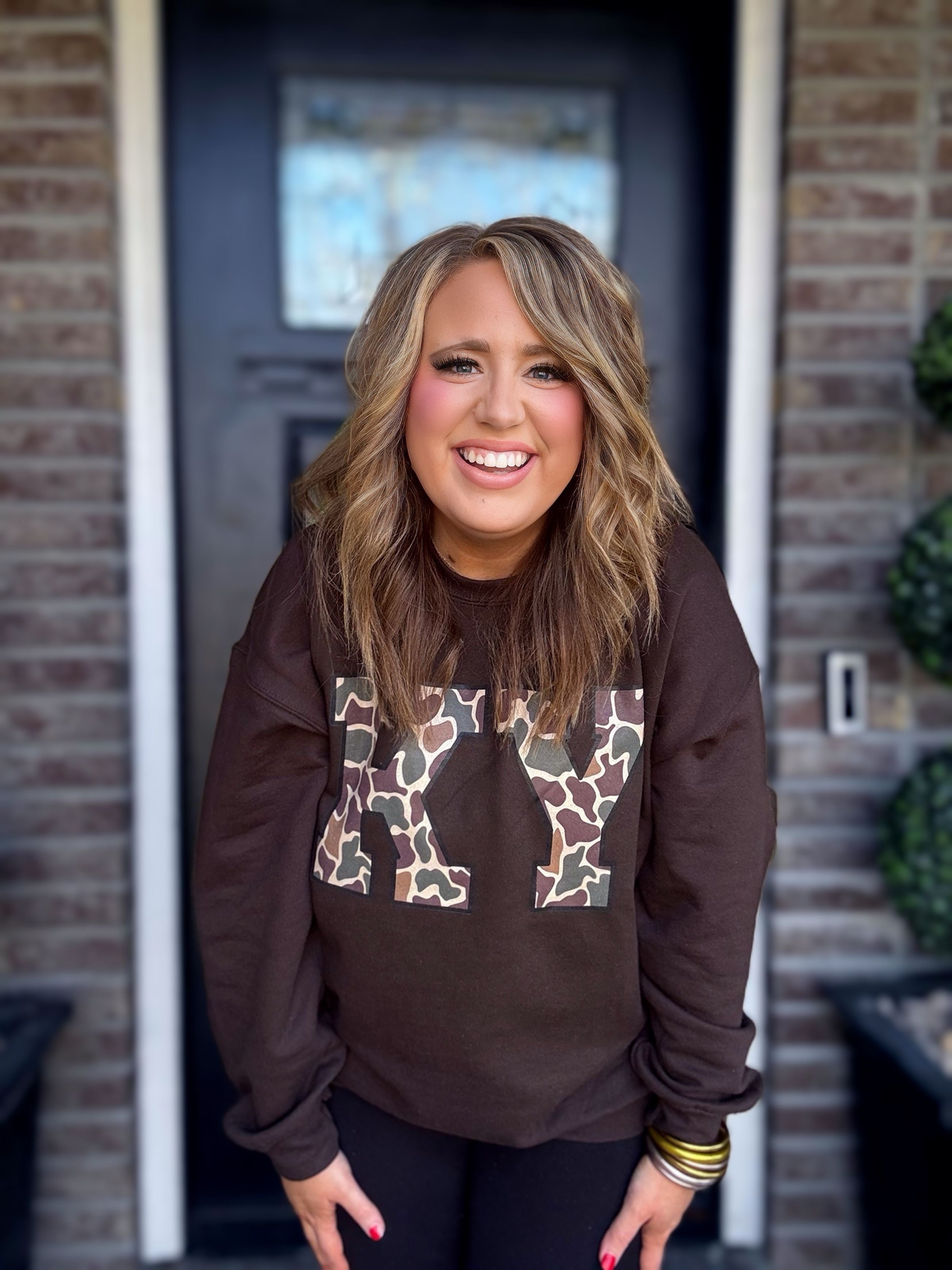 CHOCOLATE KY SWEATSHIRT S1