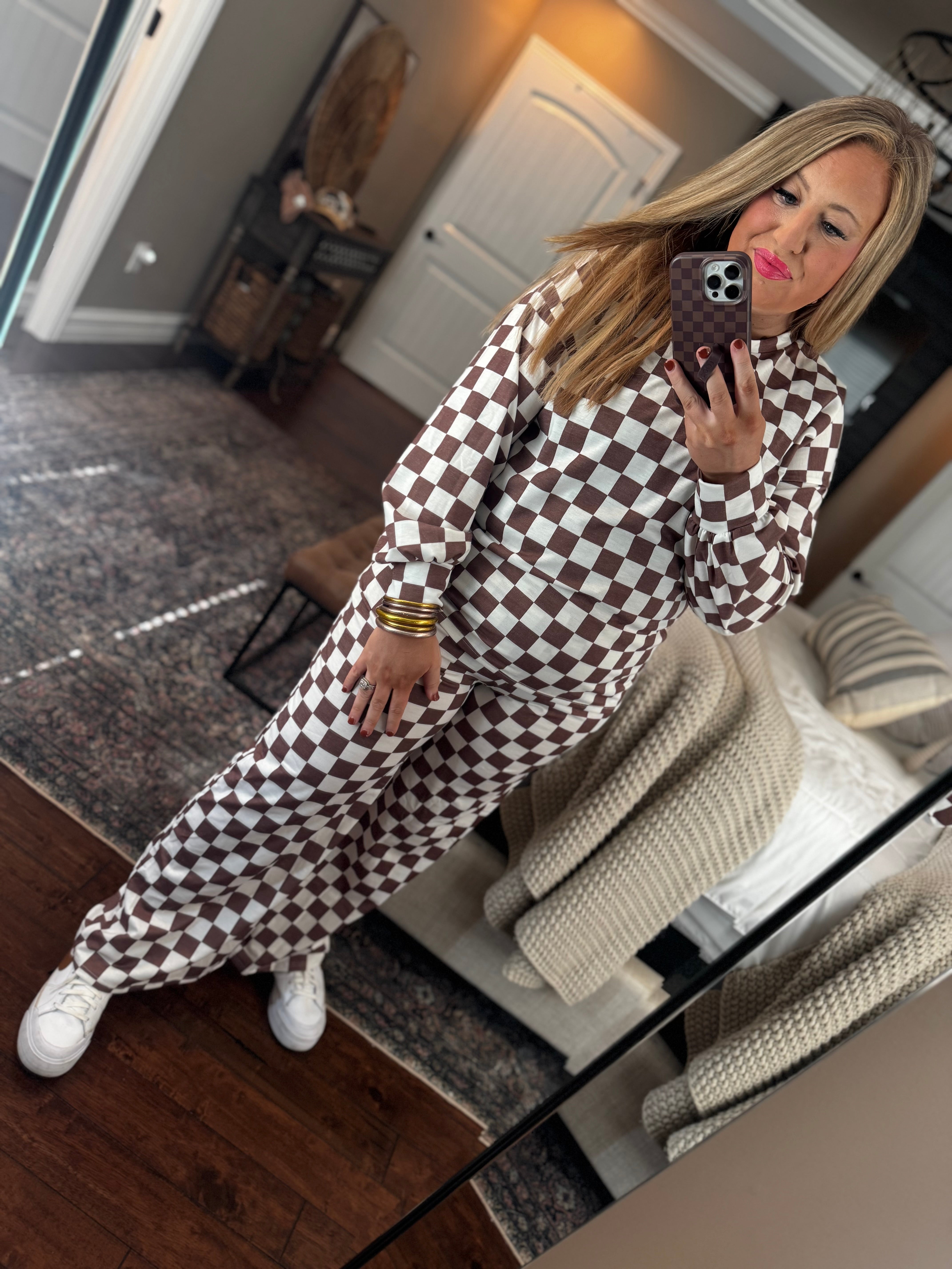 BROWN CHECKERED SET N13