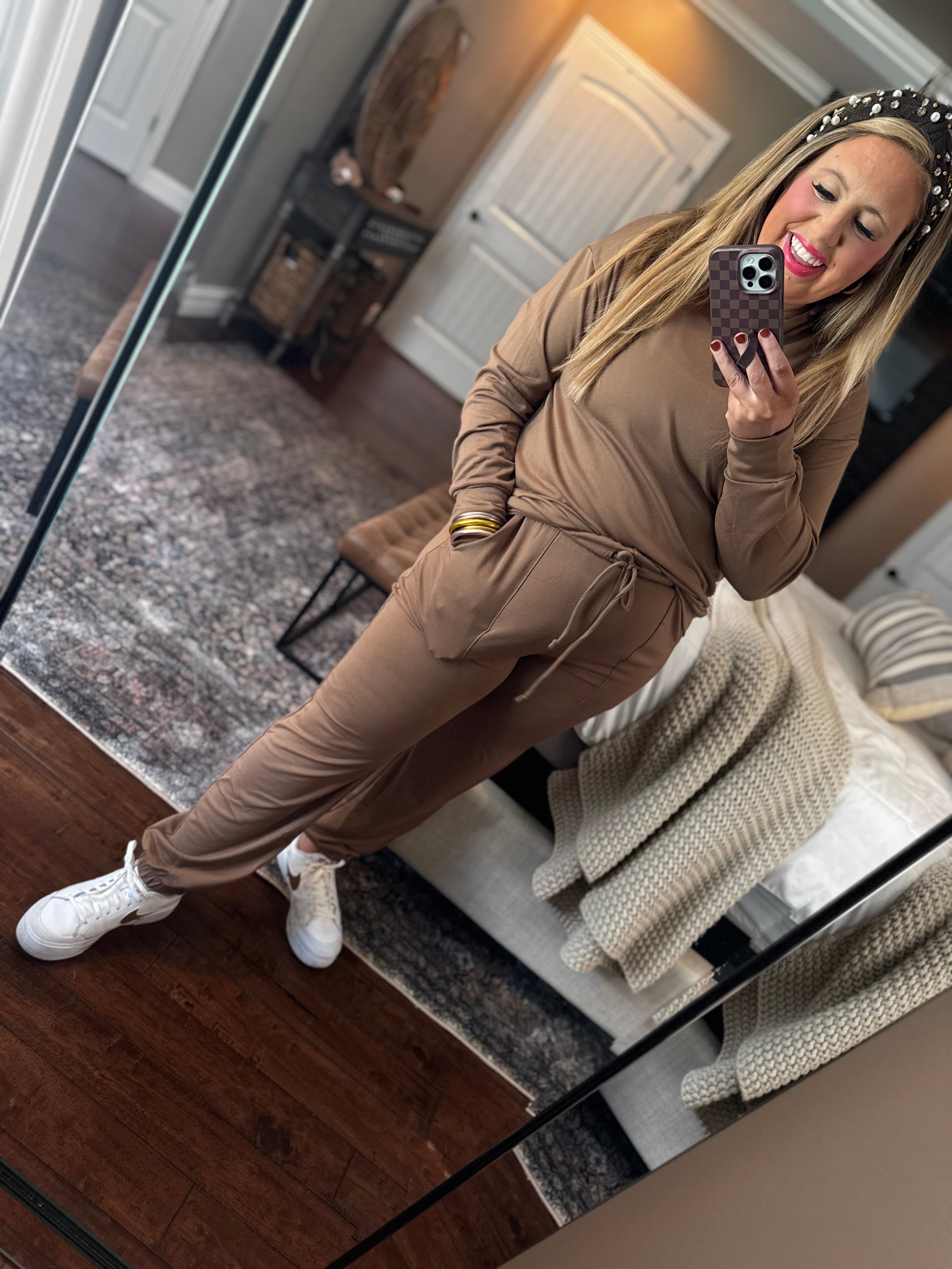 BROWN COLLARED SET 2N