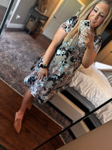FALL FLORAL DRESS *