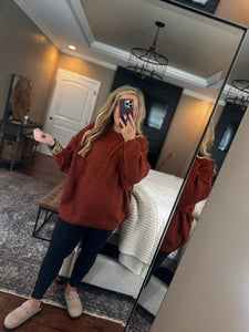RUST SWEATER M6