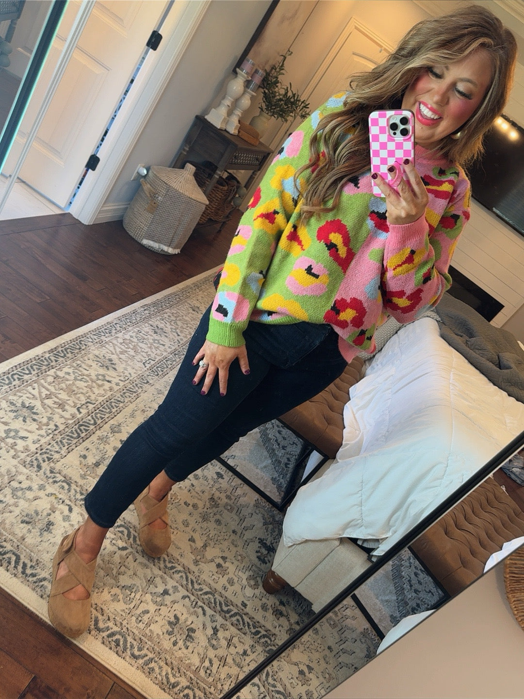 PINK/GREEN SWEATER- 25Q