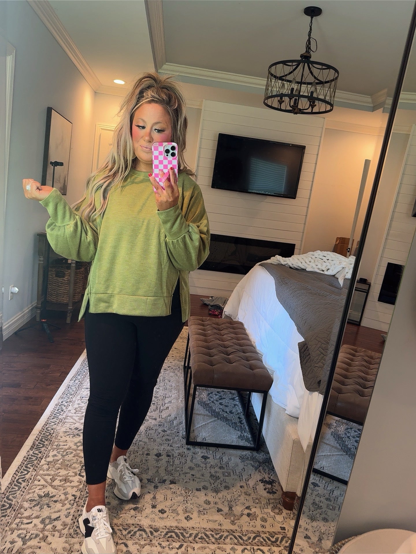 GREEN PULLOVER TOP 23L