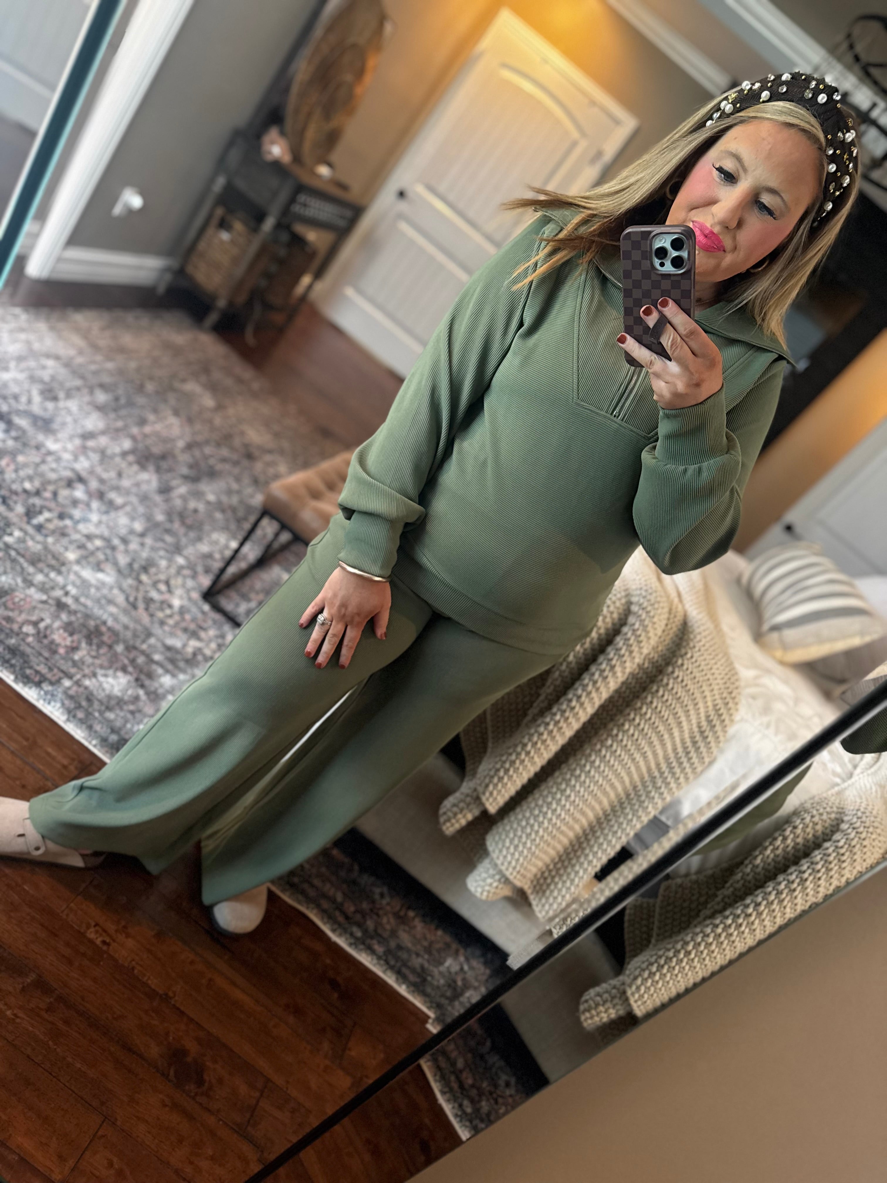 OLIVE HALF ZIP SET N9