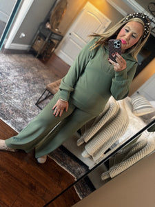 OLIVE HALF ZIP SET N9