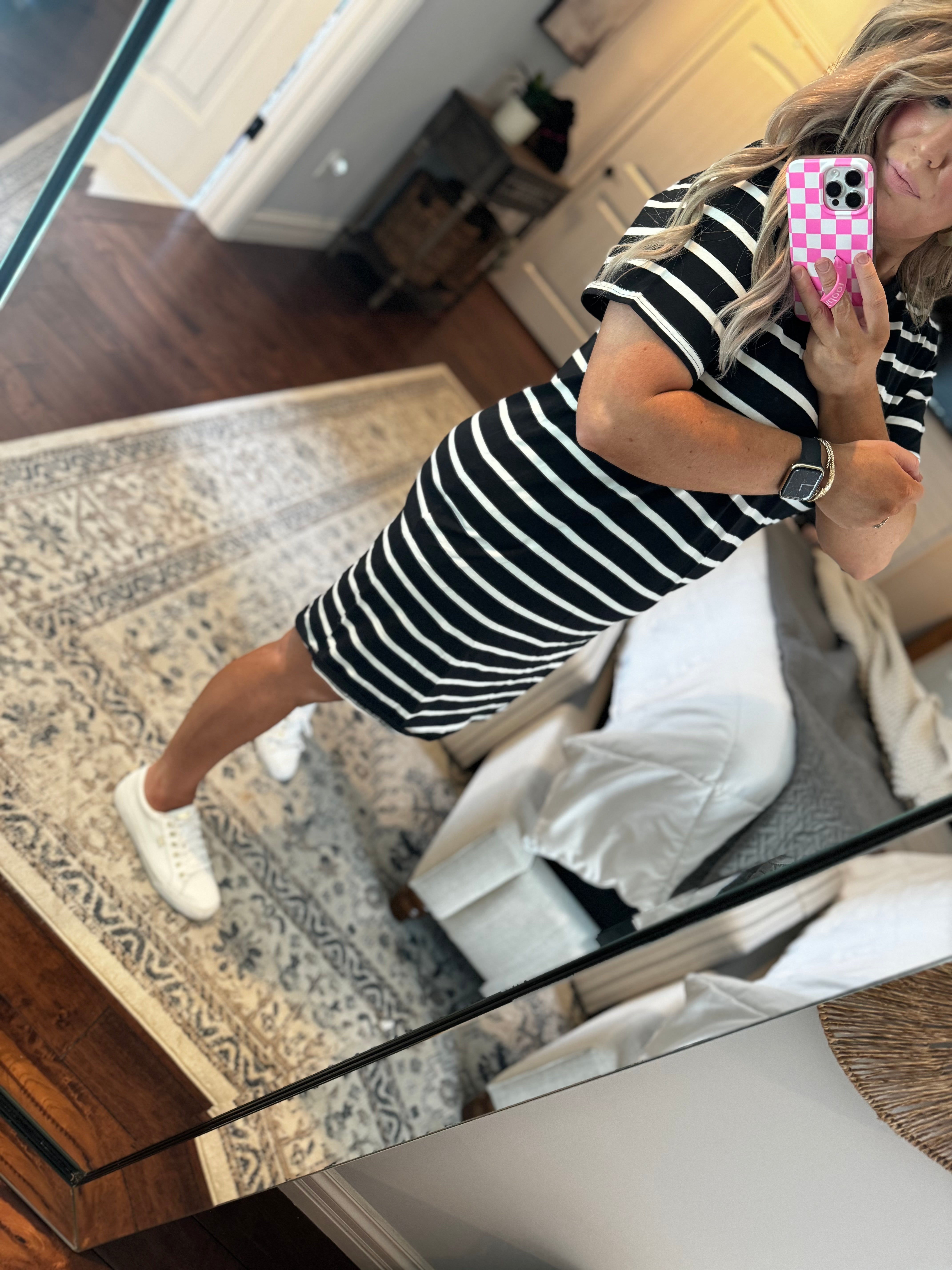 BLACK AND WHITE STRIPE DRESS- 4F