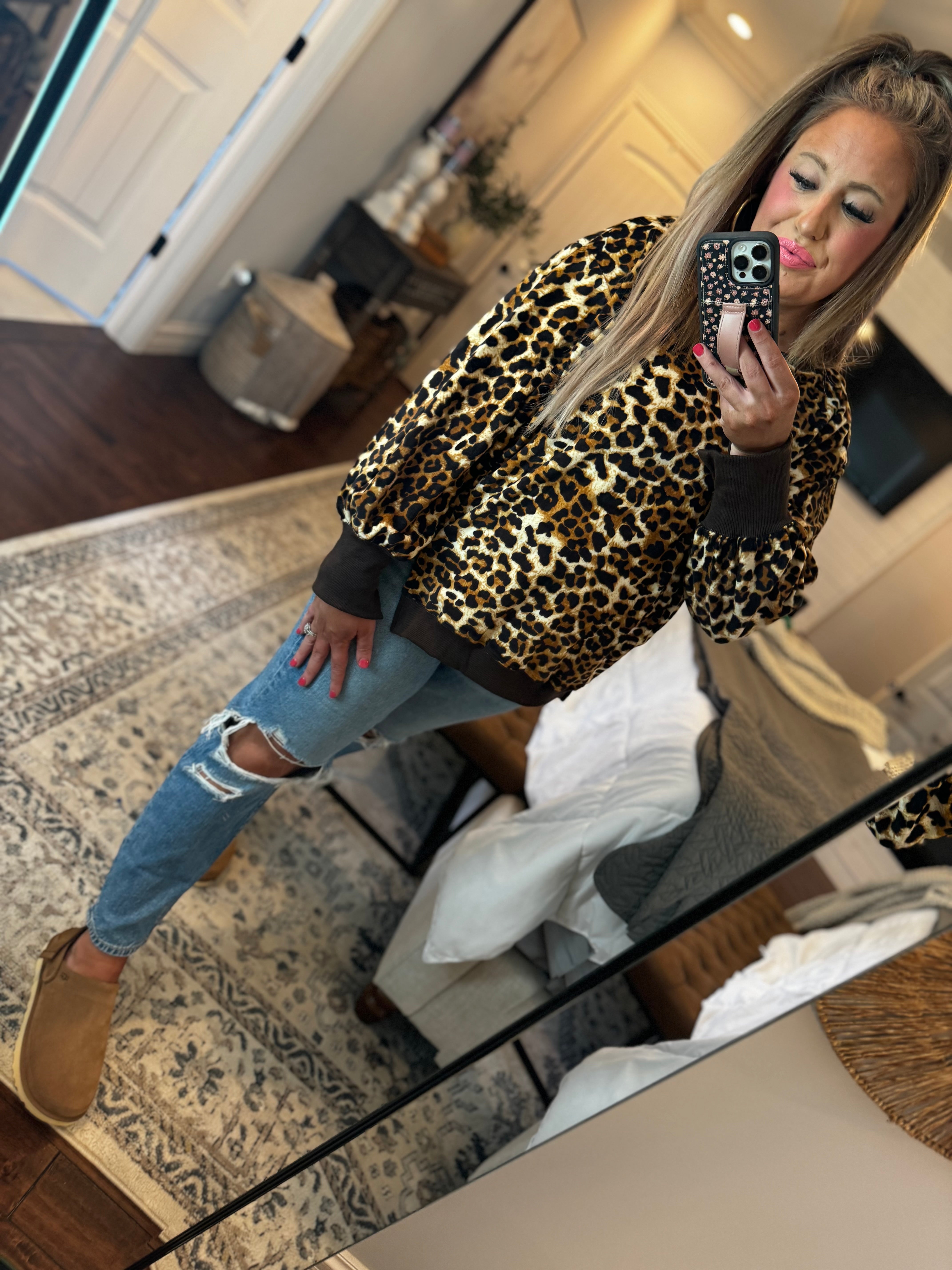 LEOPARD SOFT SWEATSHIRT-T10