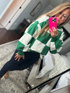 WHITE/GREEN PLAID SWEATER