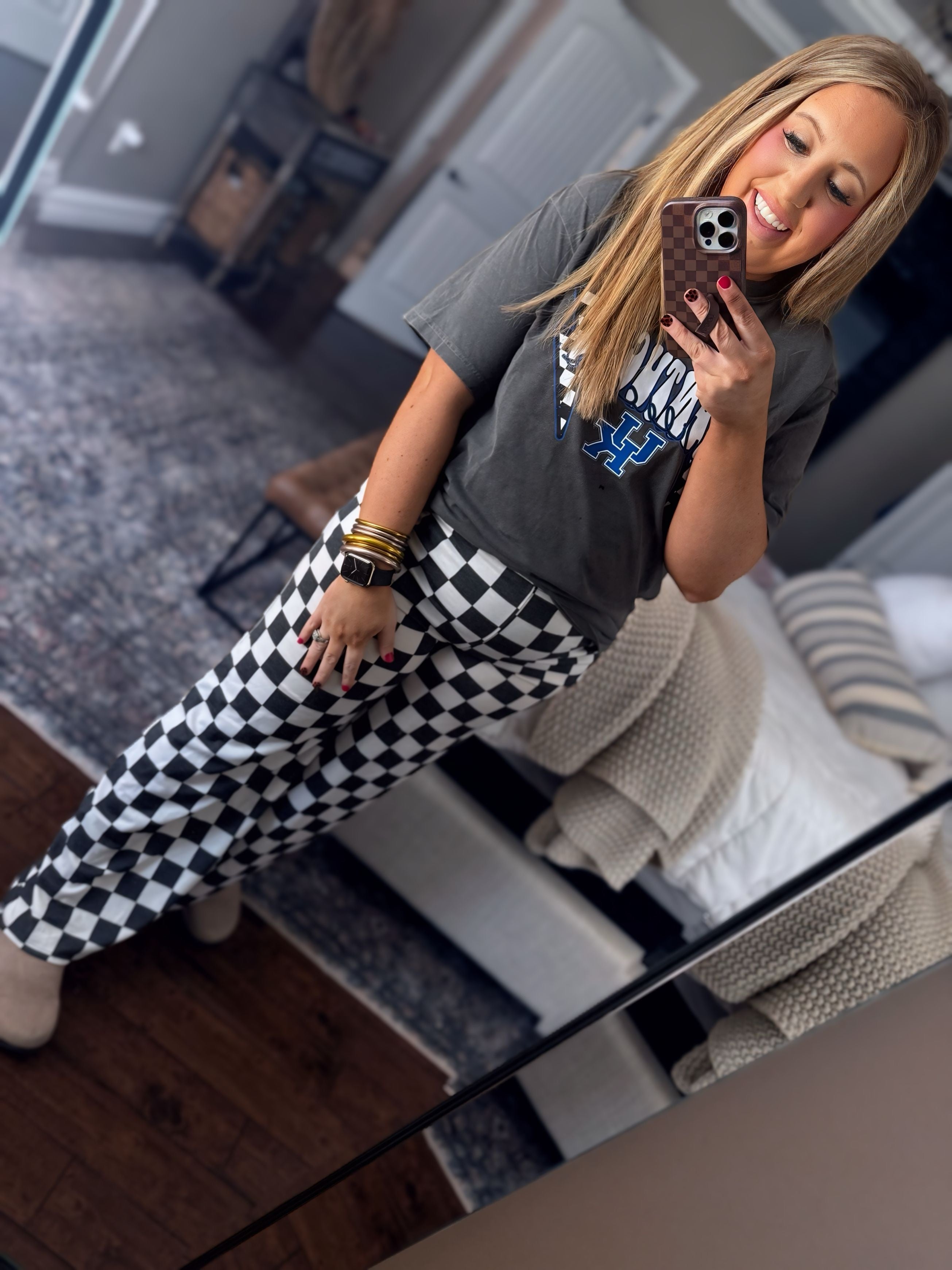 BLACK WHITE CHECKED BOTTOMS O7
