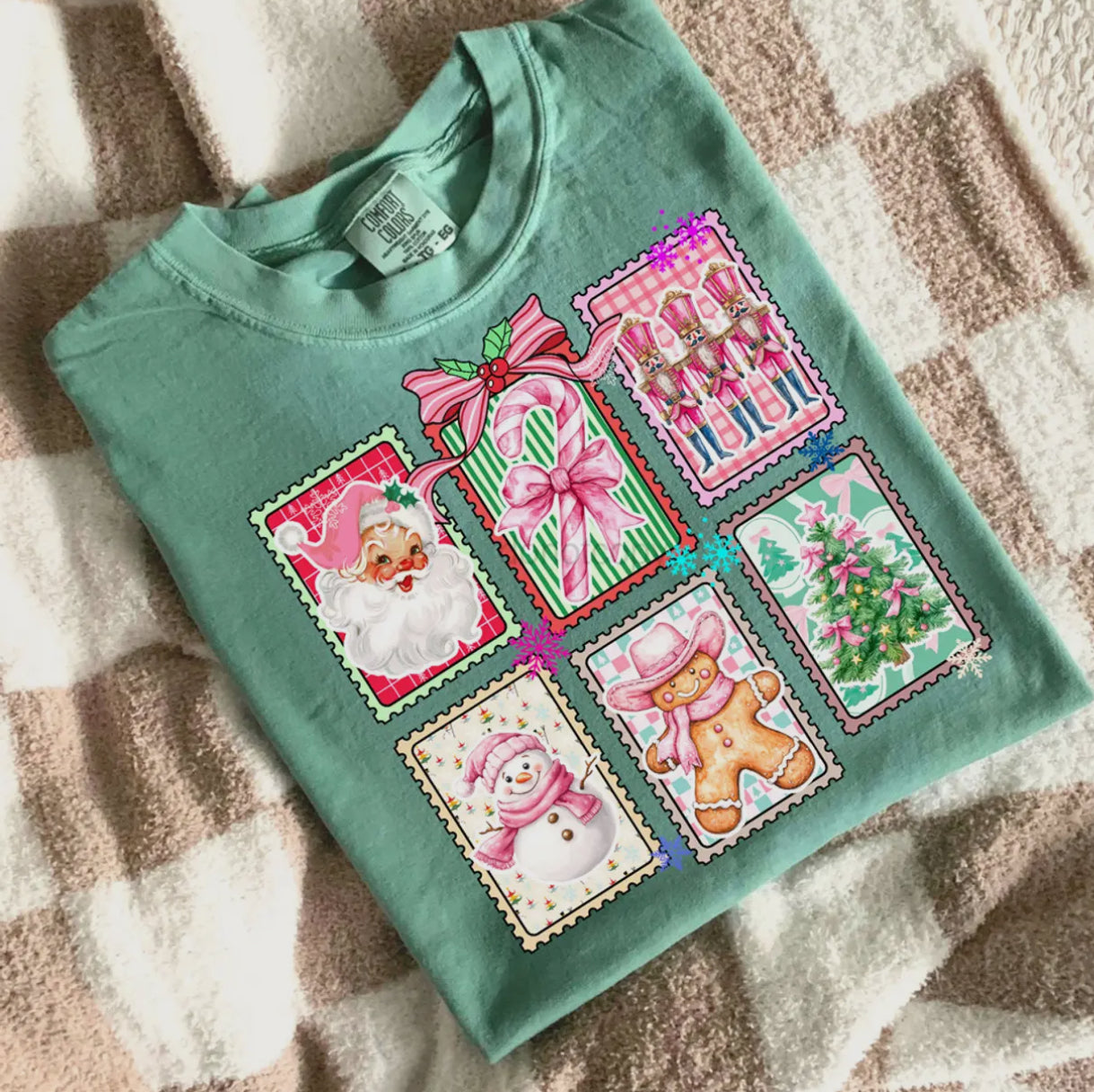 COLLAGE CHRISTMAS SHORT SLEEVE TEE R6