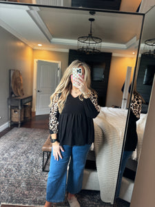 WB LEOPARD BLACK FLOWY TOP - K17
