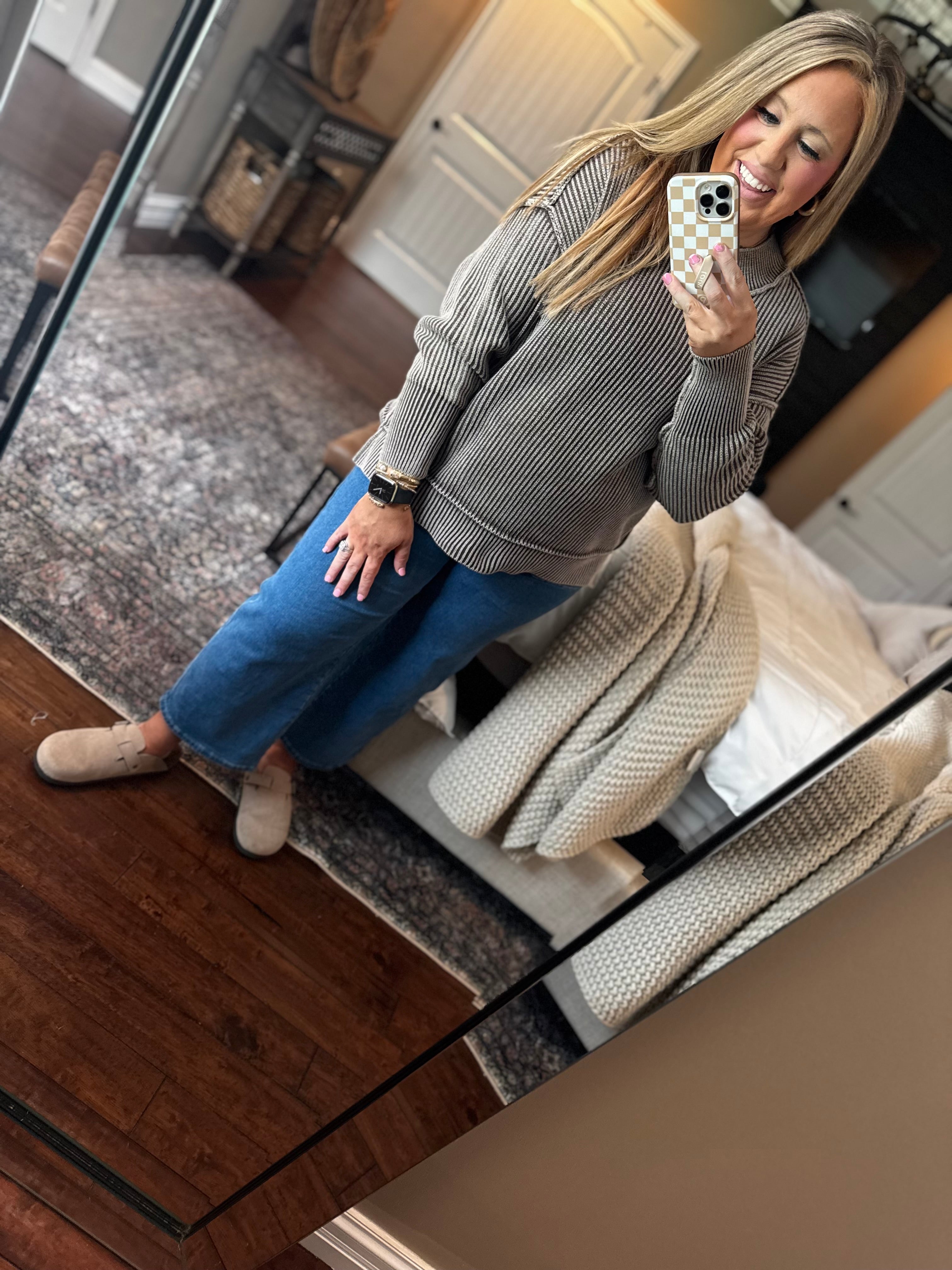 BROWN SWEATER L10