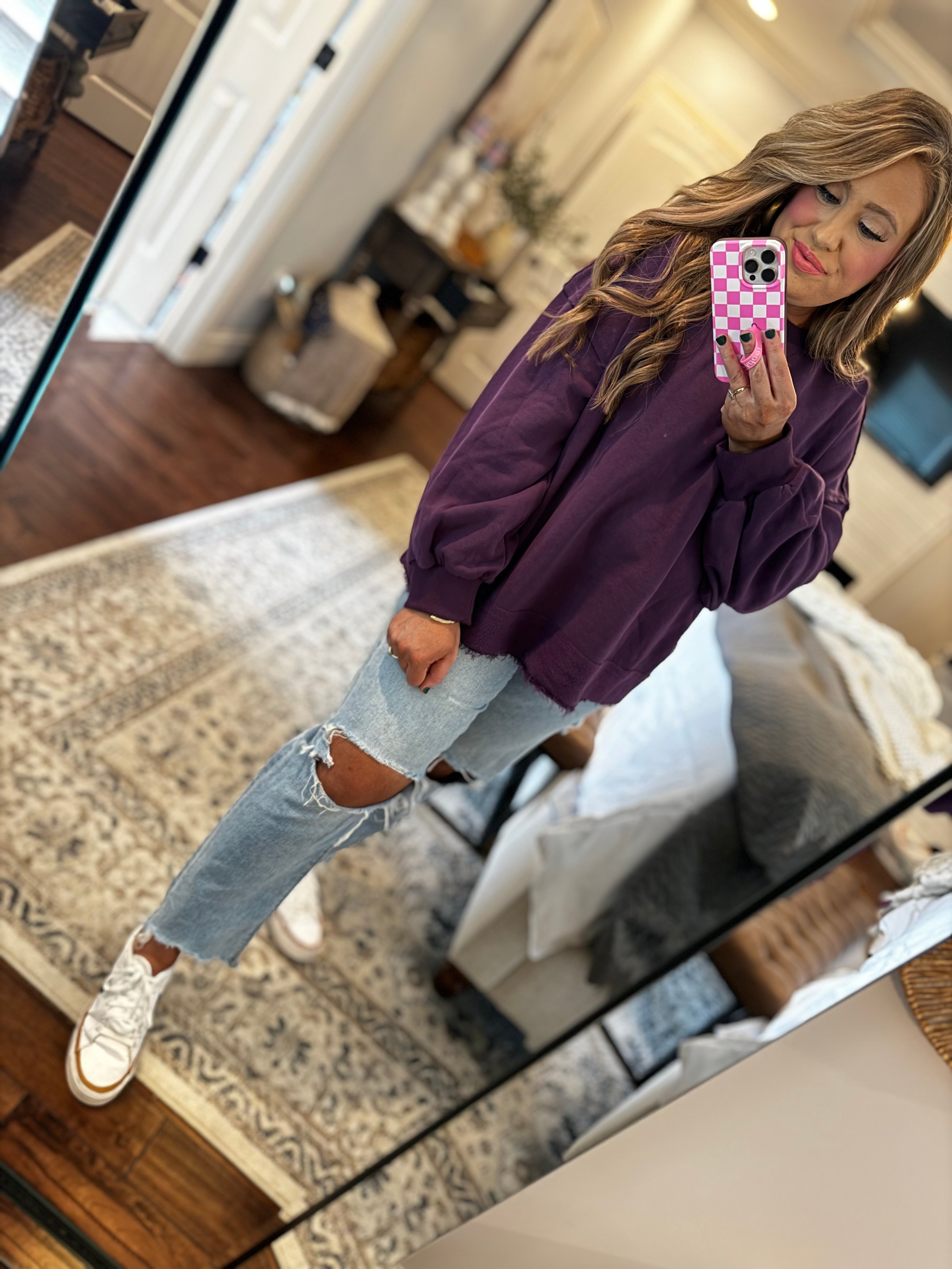 PURPLE SWEATSHIRT P24