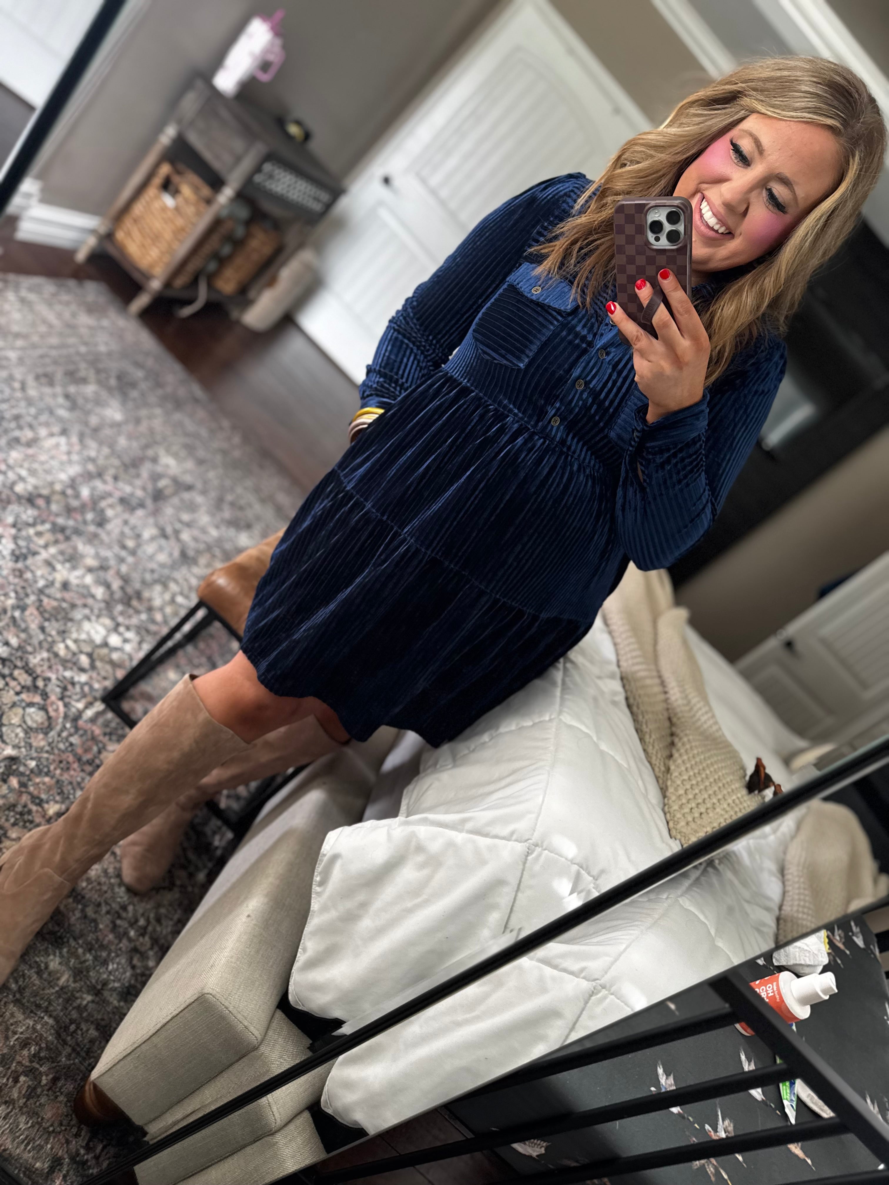 DOORBUSTER NAVY VELVET DRESS S22