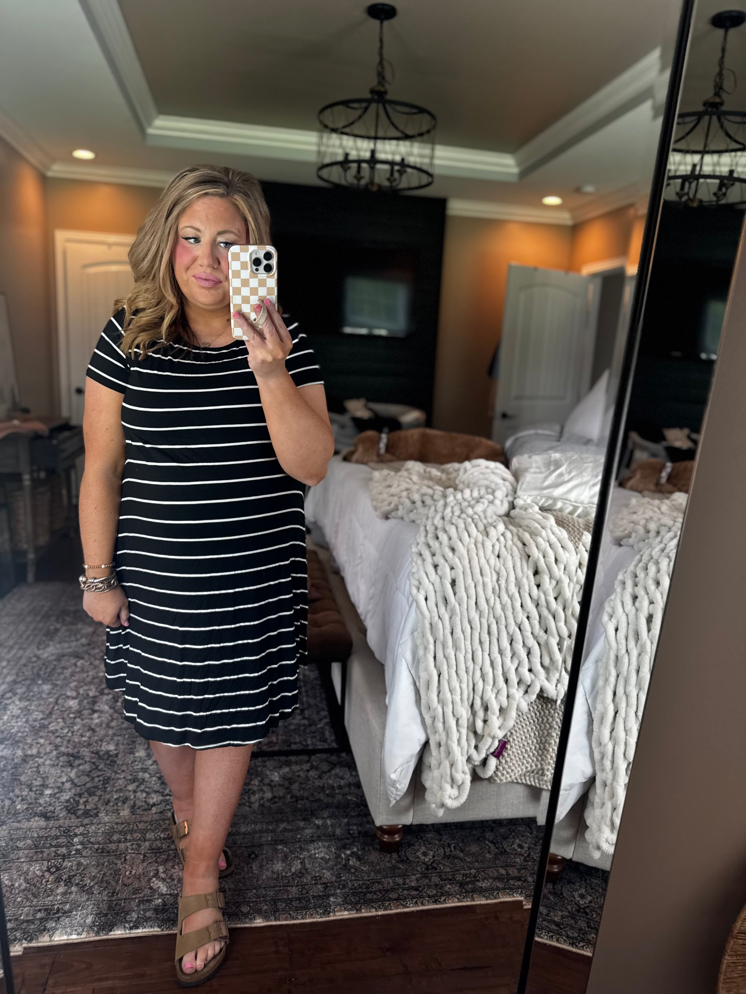 BLACK WHITE STRIPE DRESS*