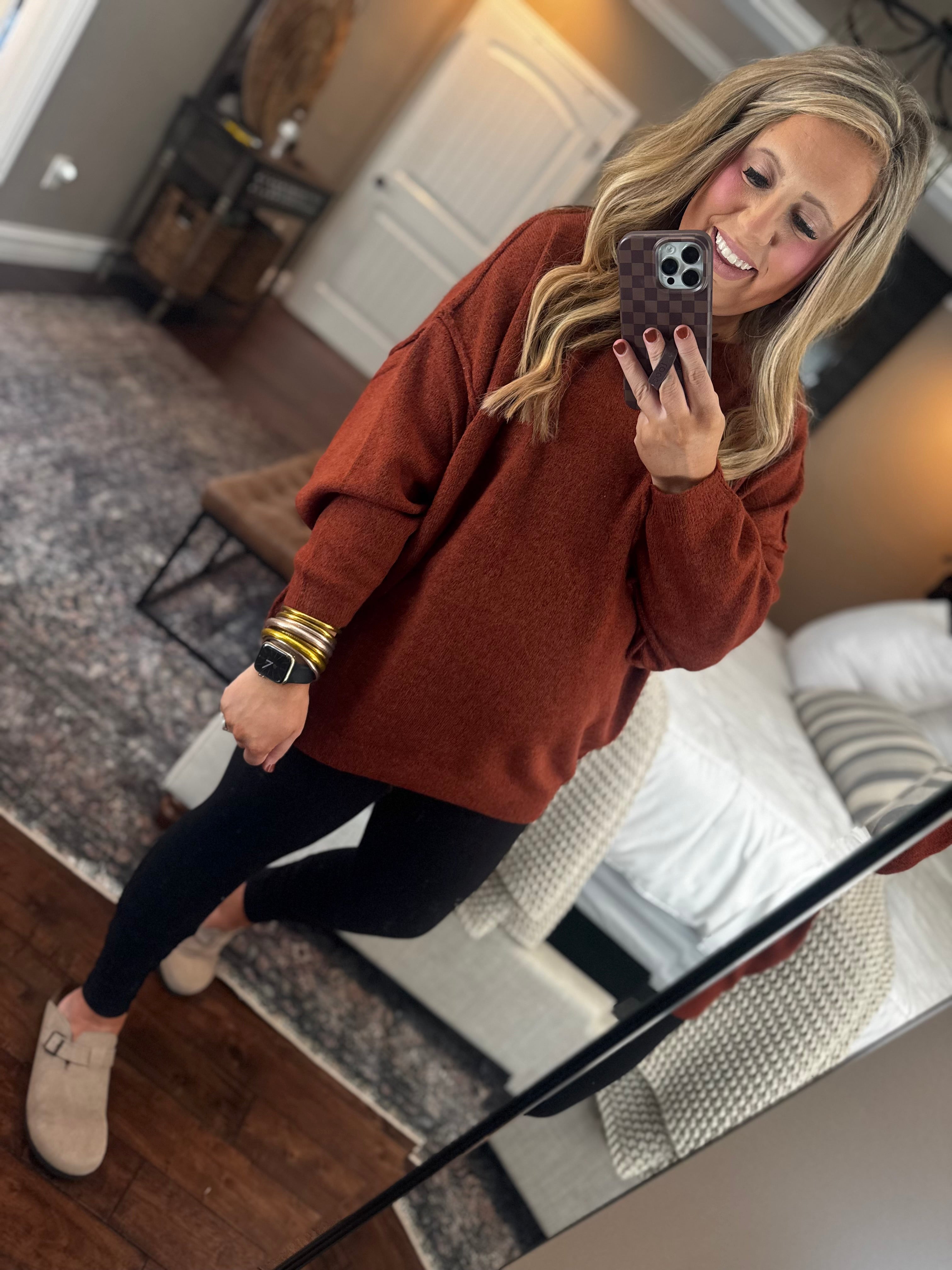 RUST SWEATER M6
