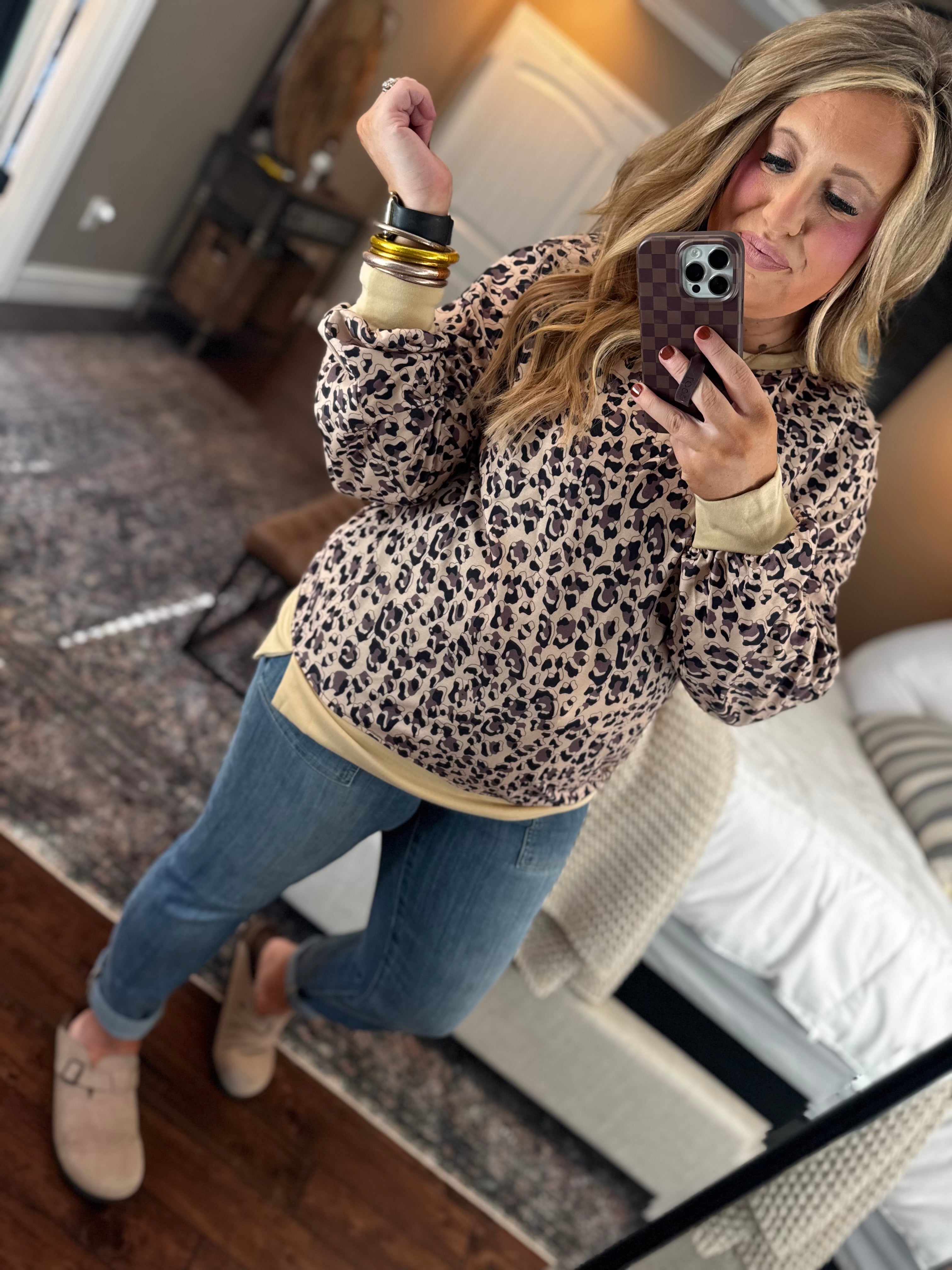 PARCHMENT LEOPARD PRINT TOP M17