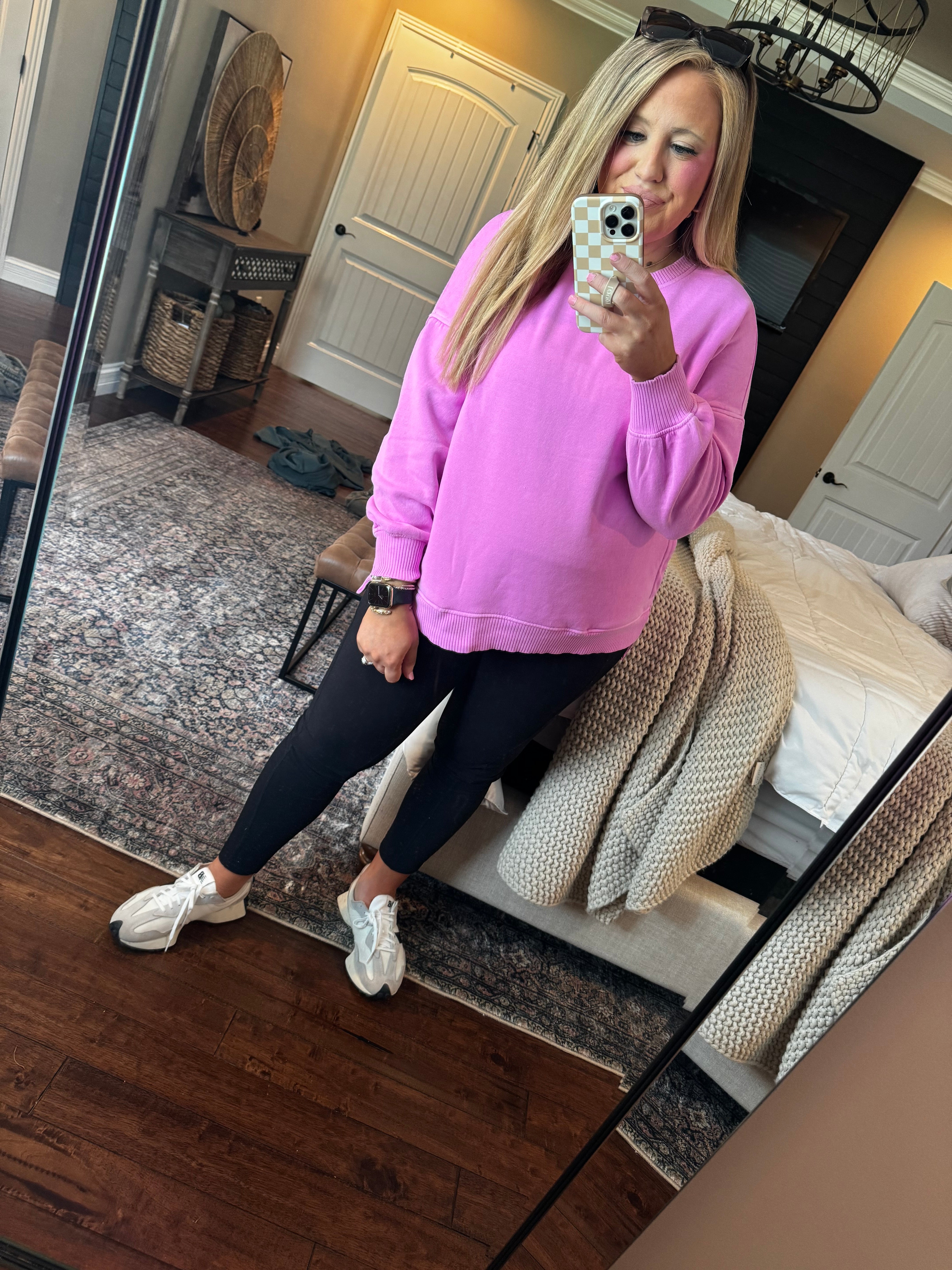PURPLE SWEATSHIRT L11
