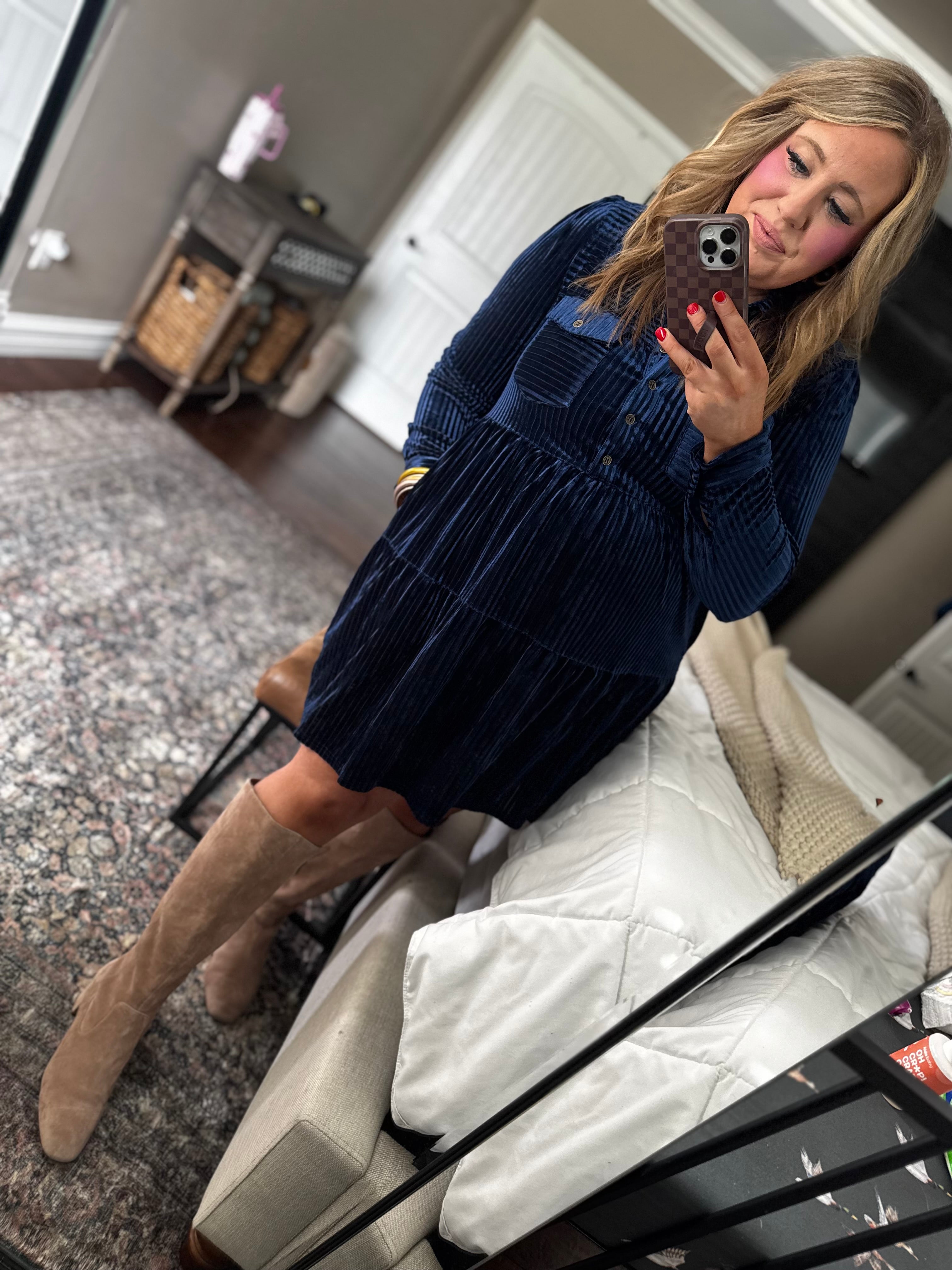 DOORBUSTER NAVY VELVET DRESS S22