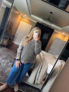 BROWN SWEATER L10