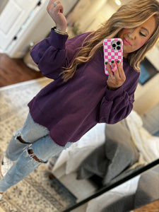 PURPLE SWEATSHIRT P24