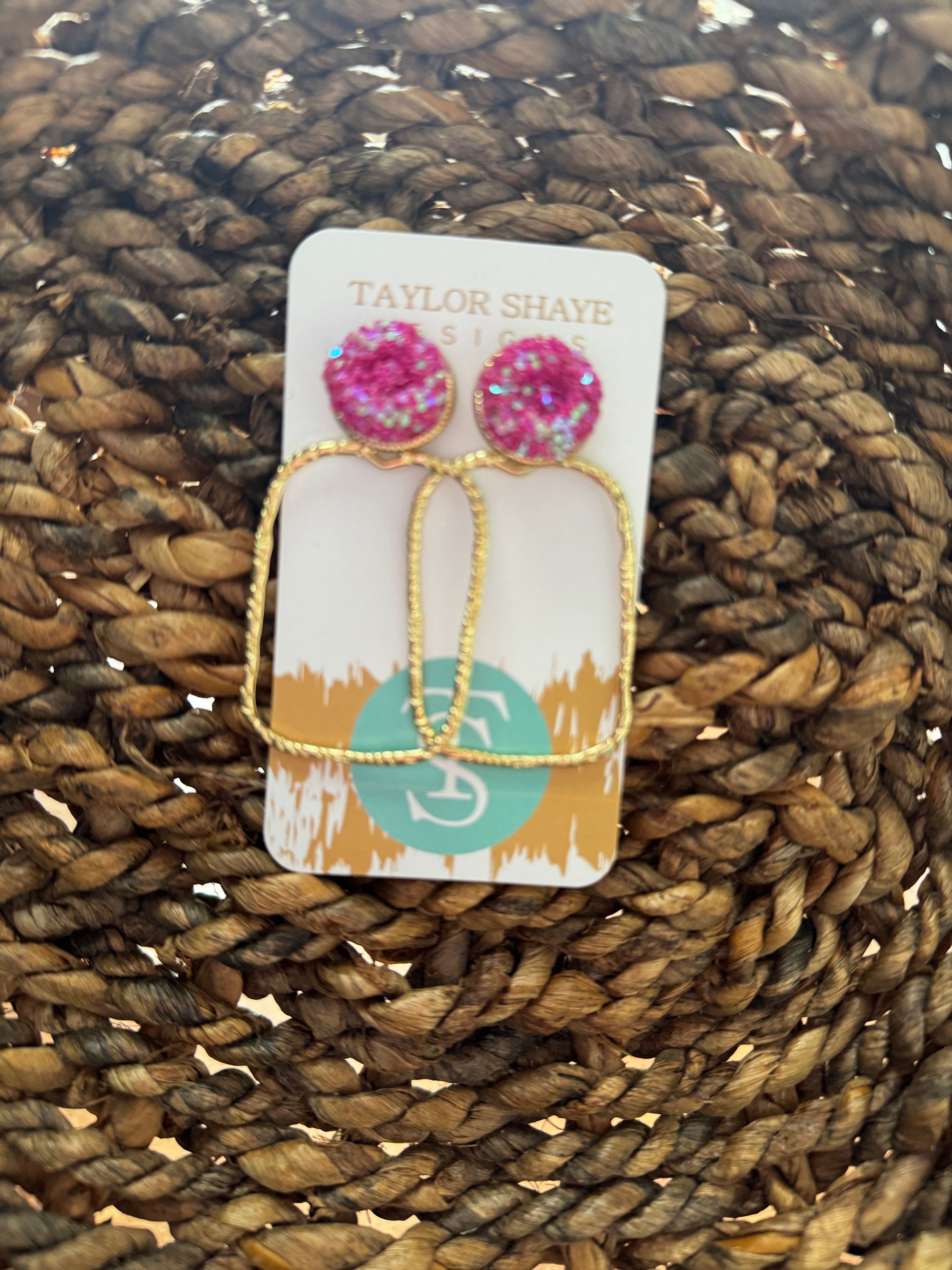 Gold pink earrings